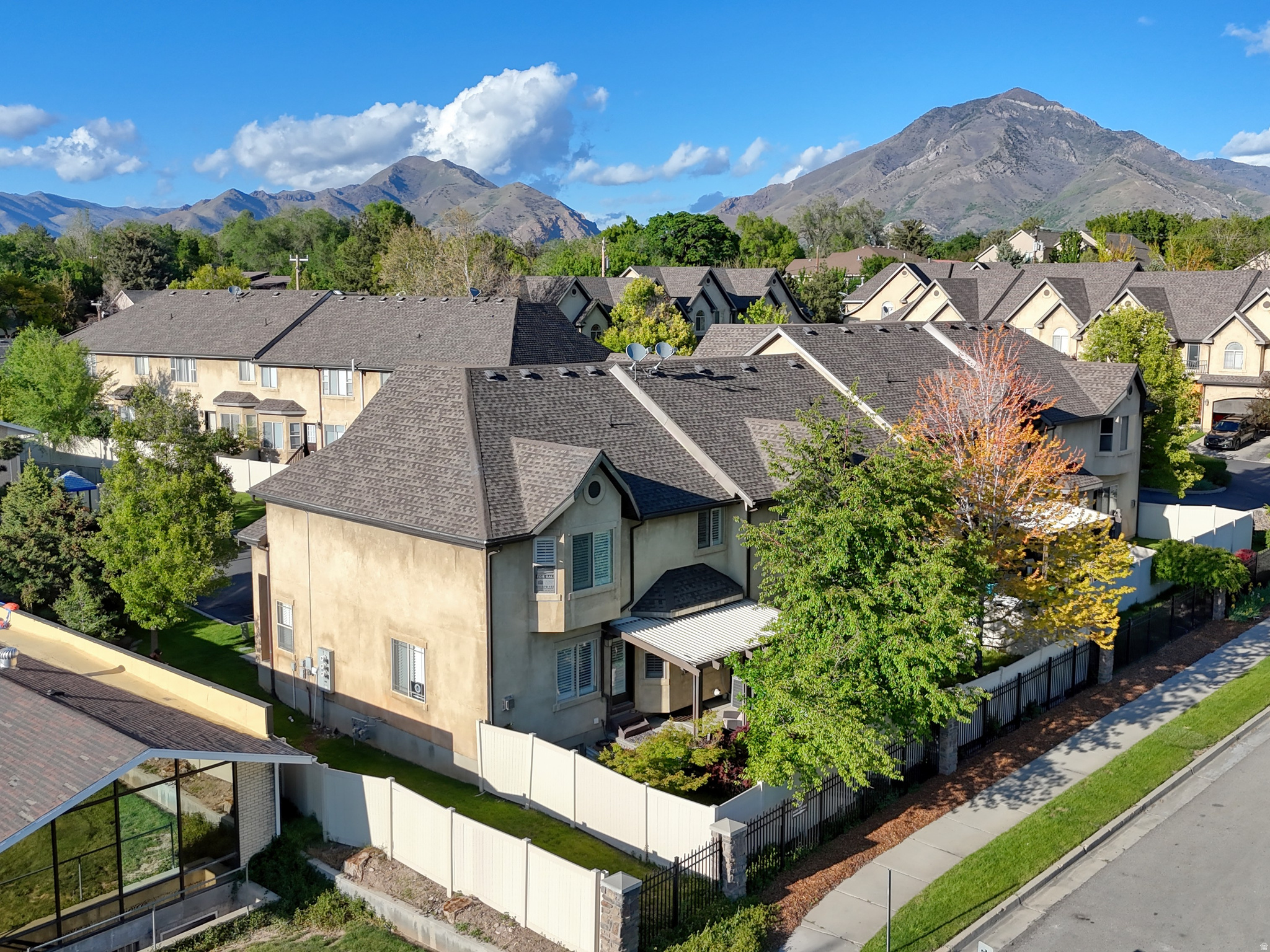 ARCHER GARDENS PHASE - Residential
