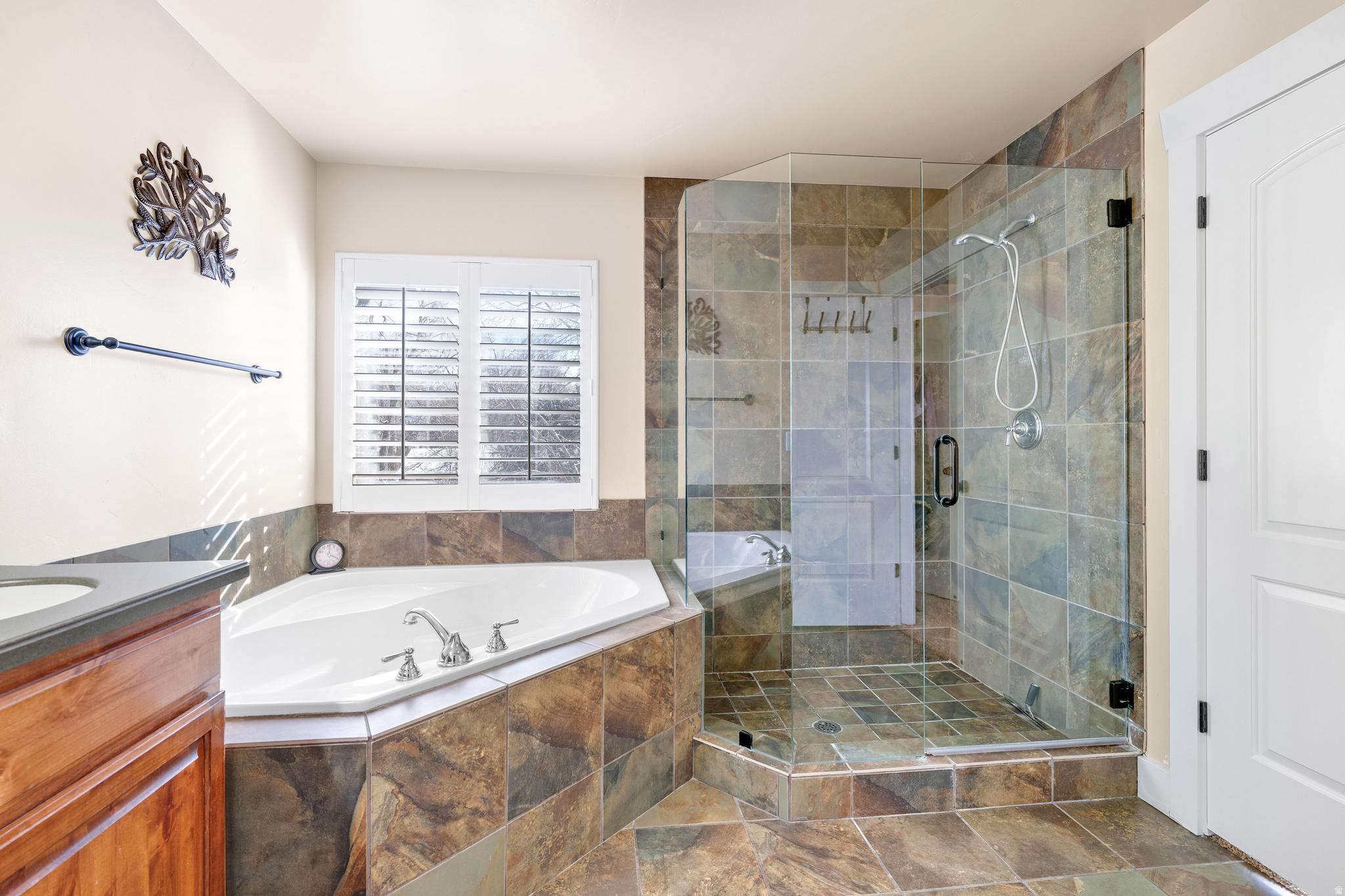 ARCHER GARDENS PHASE - Residential