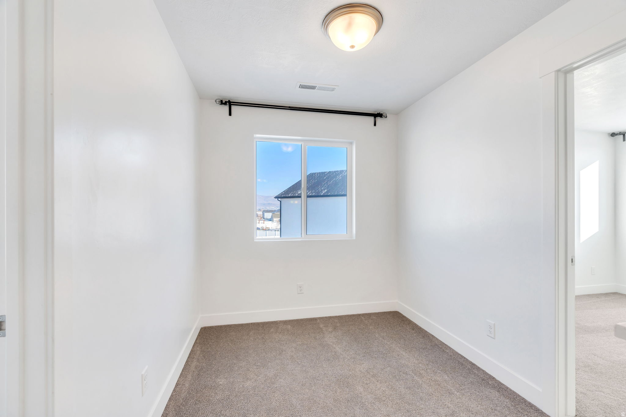 SUNSET RIDGE - Residential