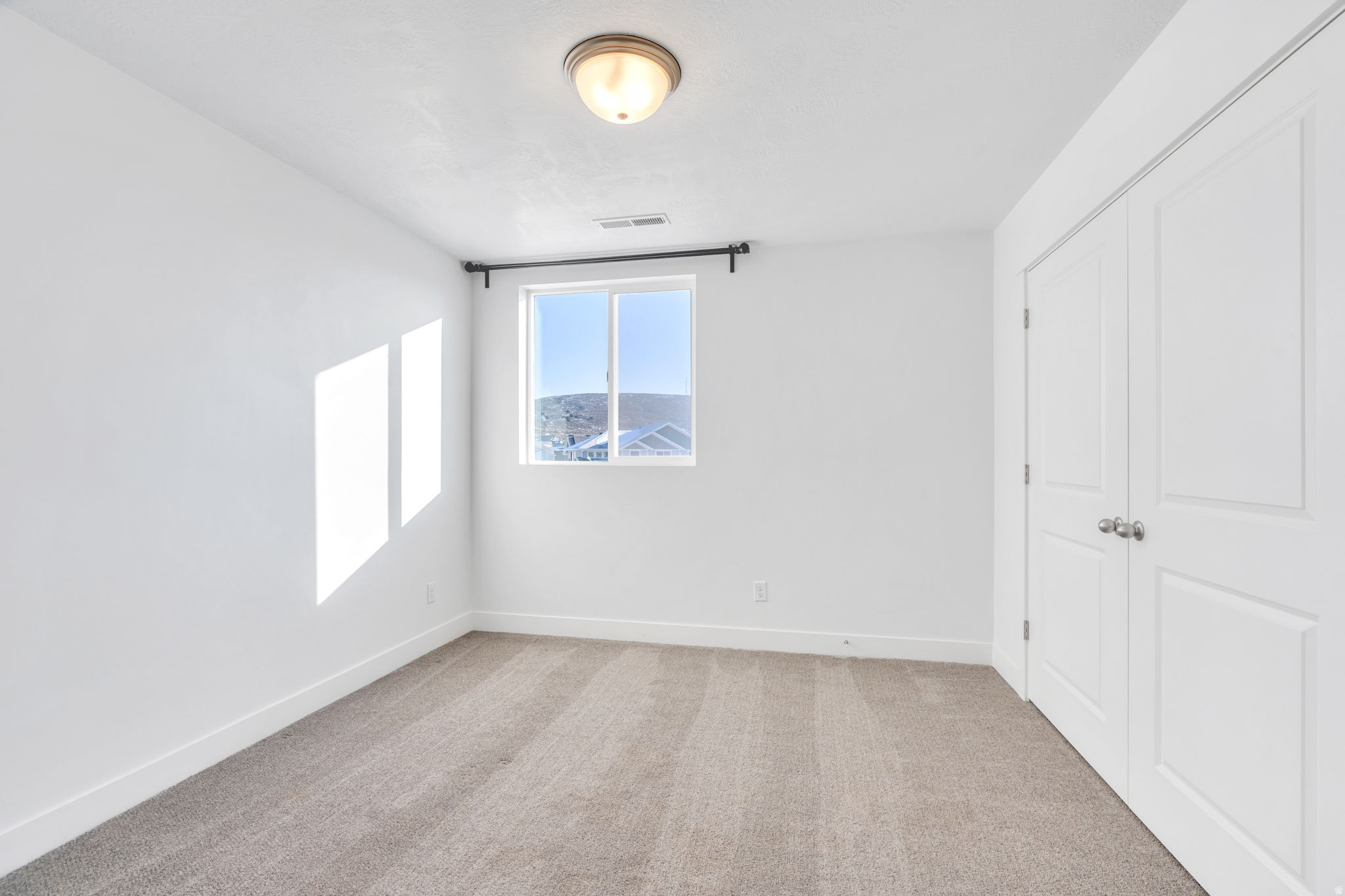 SUNSET RIDGE - Residential