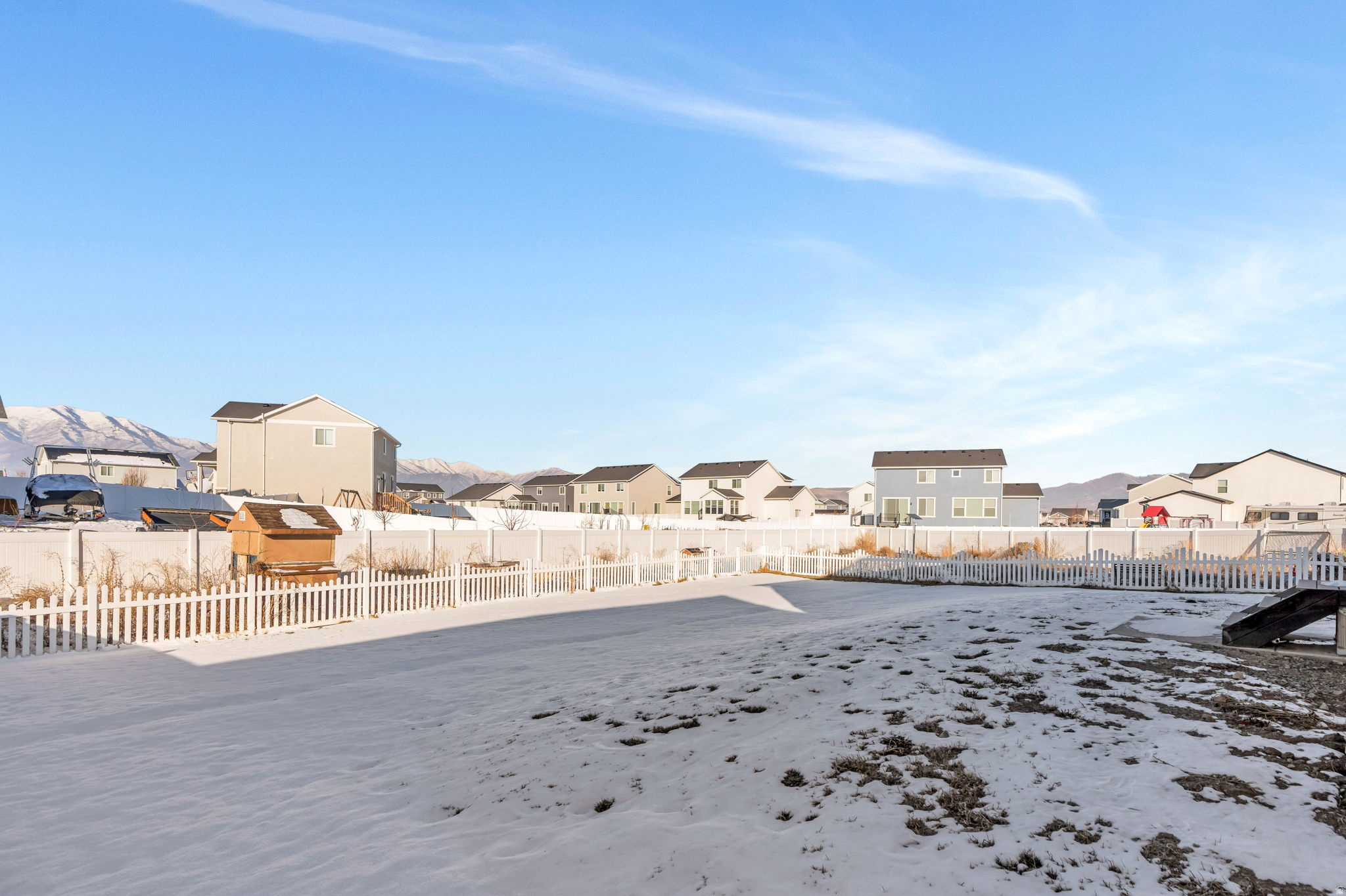 SUNSET RIDGE - Residential