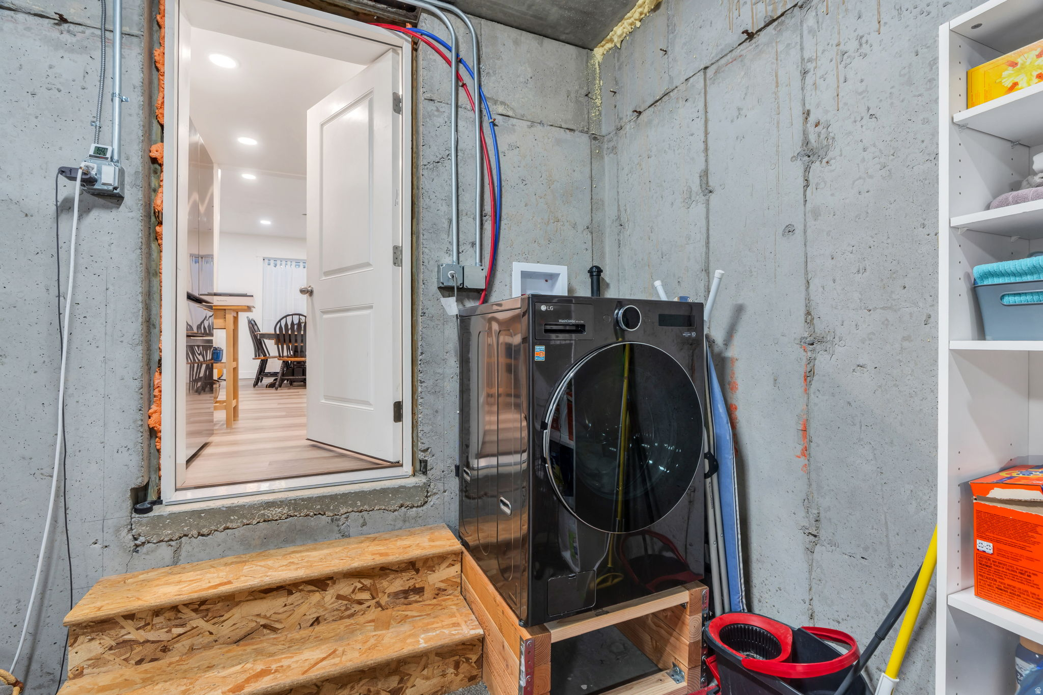 SUNSET RIDGE - Residential