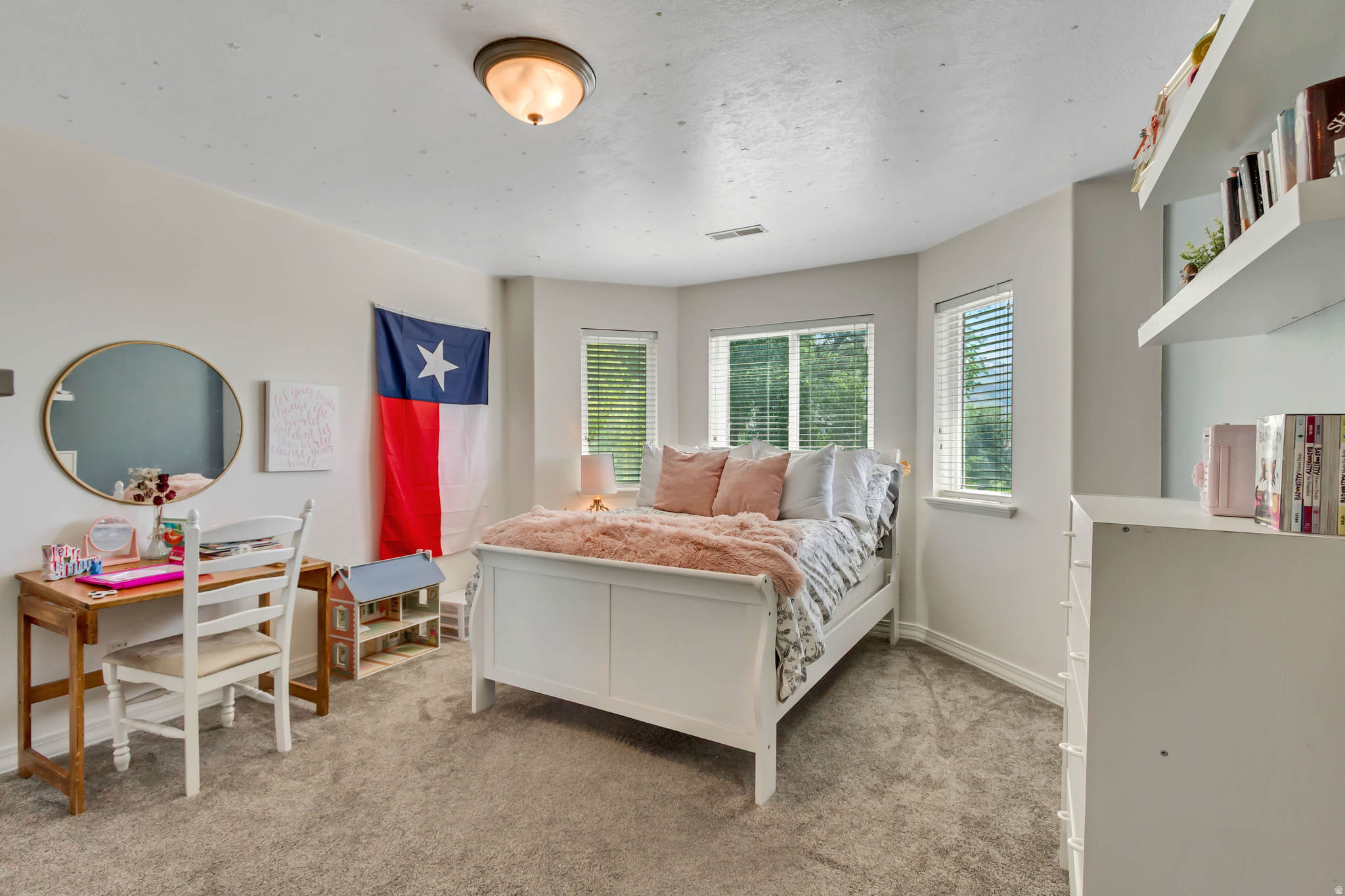 FAIRWAY ACRE ESTATES - Residential