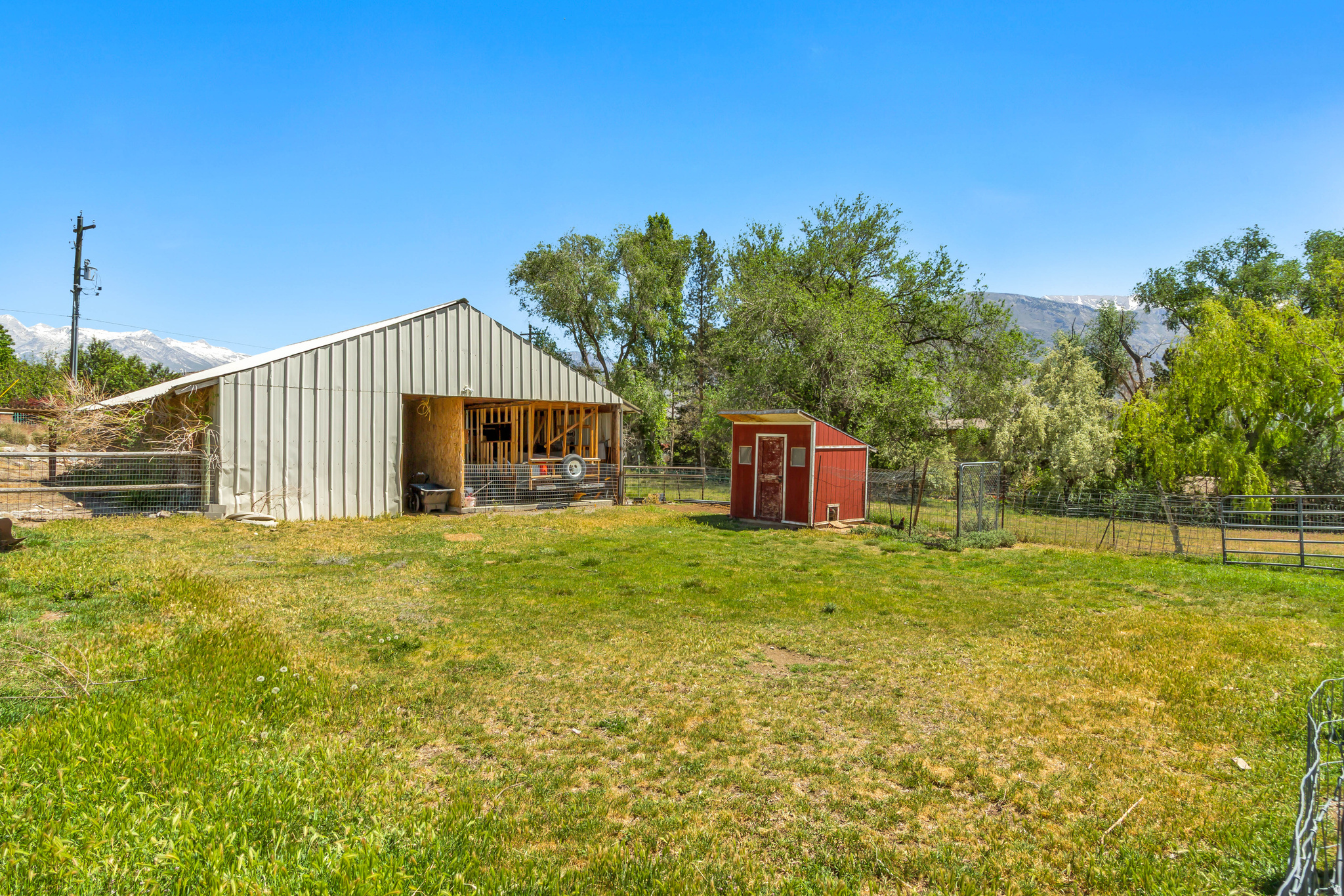 FAIRWAY ACRE ESTATES - Residential
