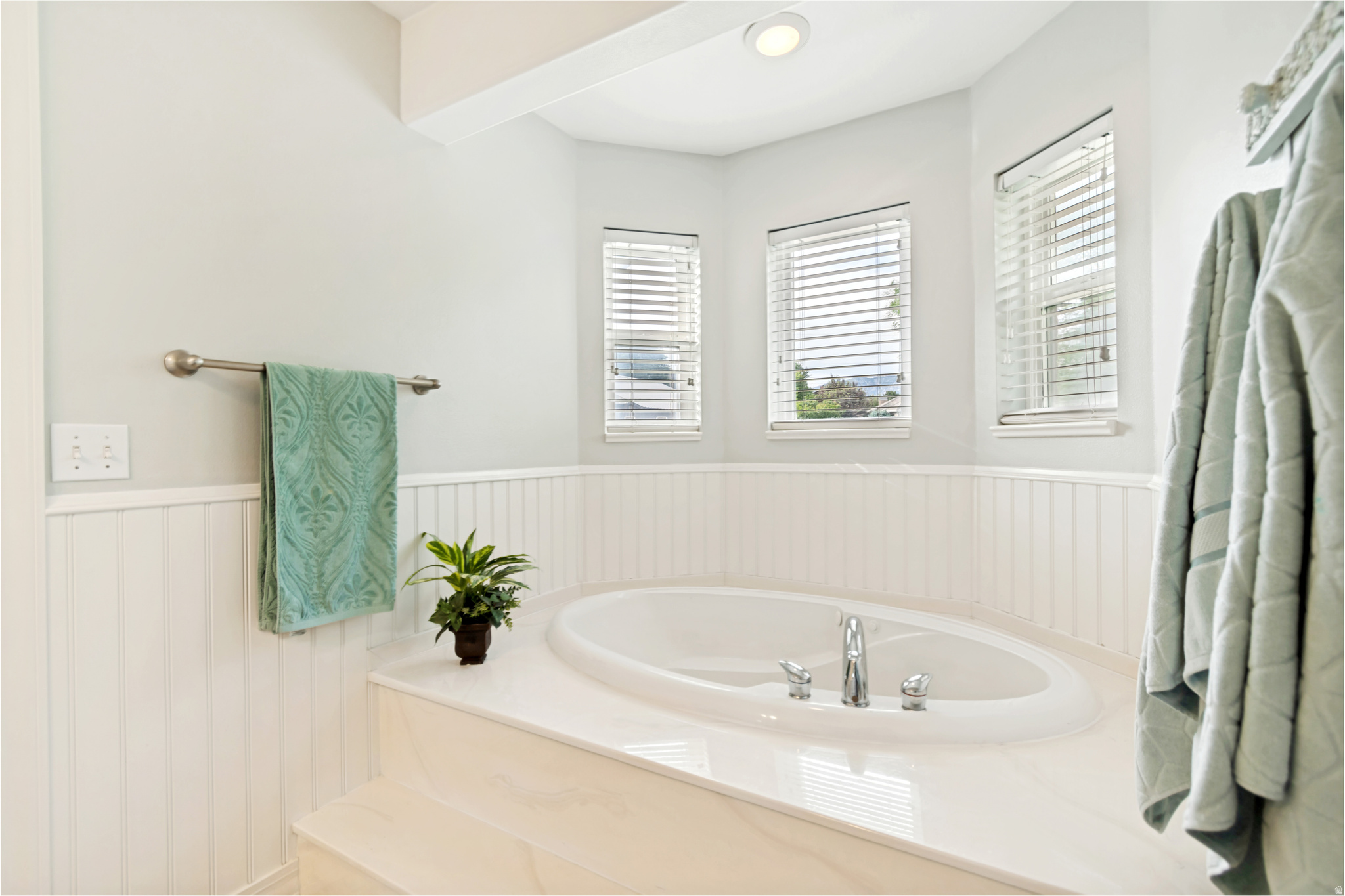 FAIRWAY ACRE ESTATES - Residential
