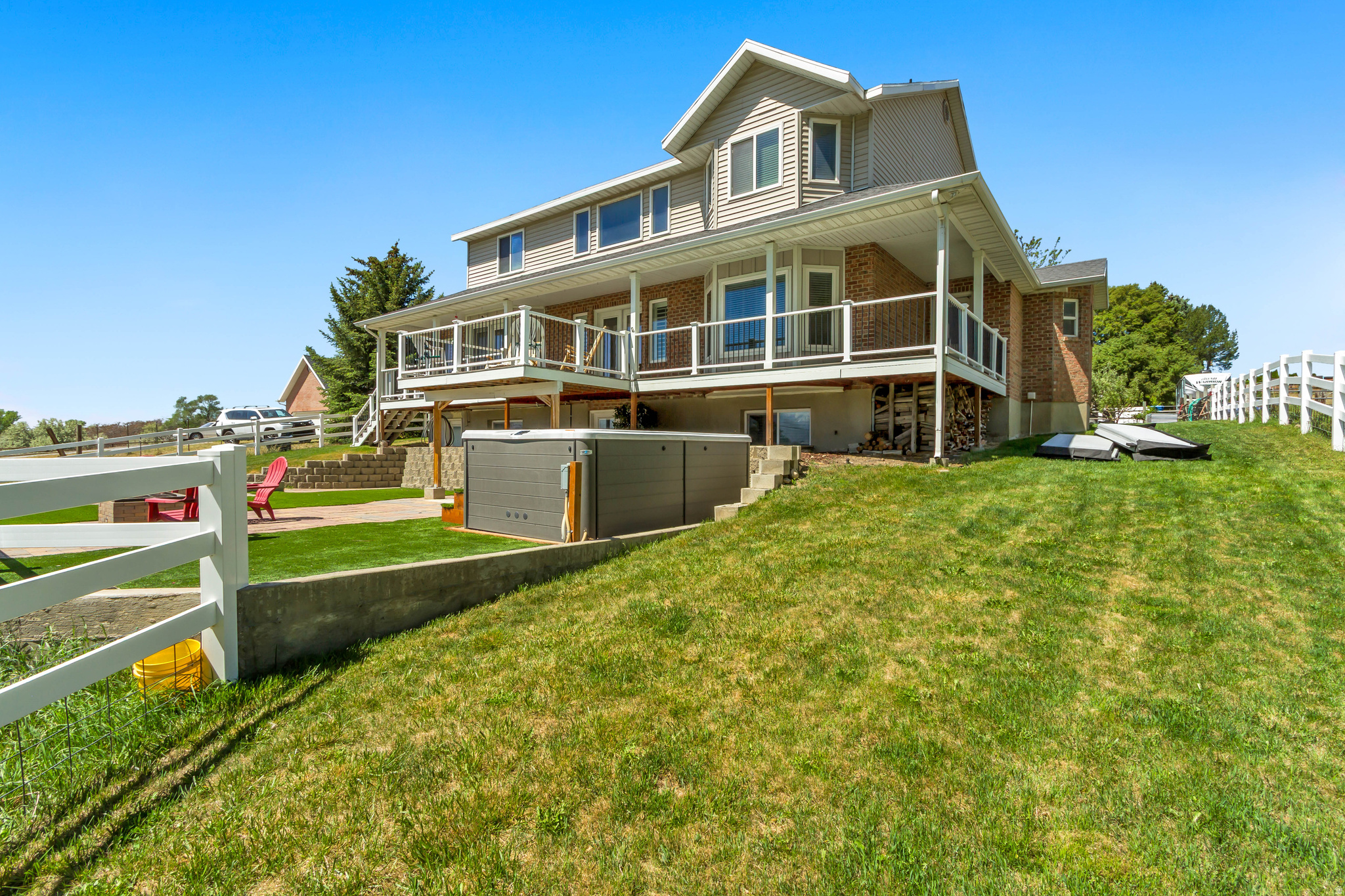 FAIRWAY ACRE ESTATES - Residential