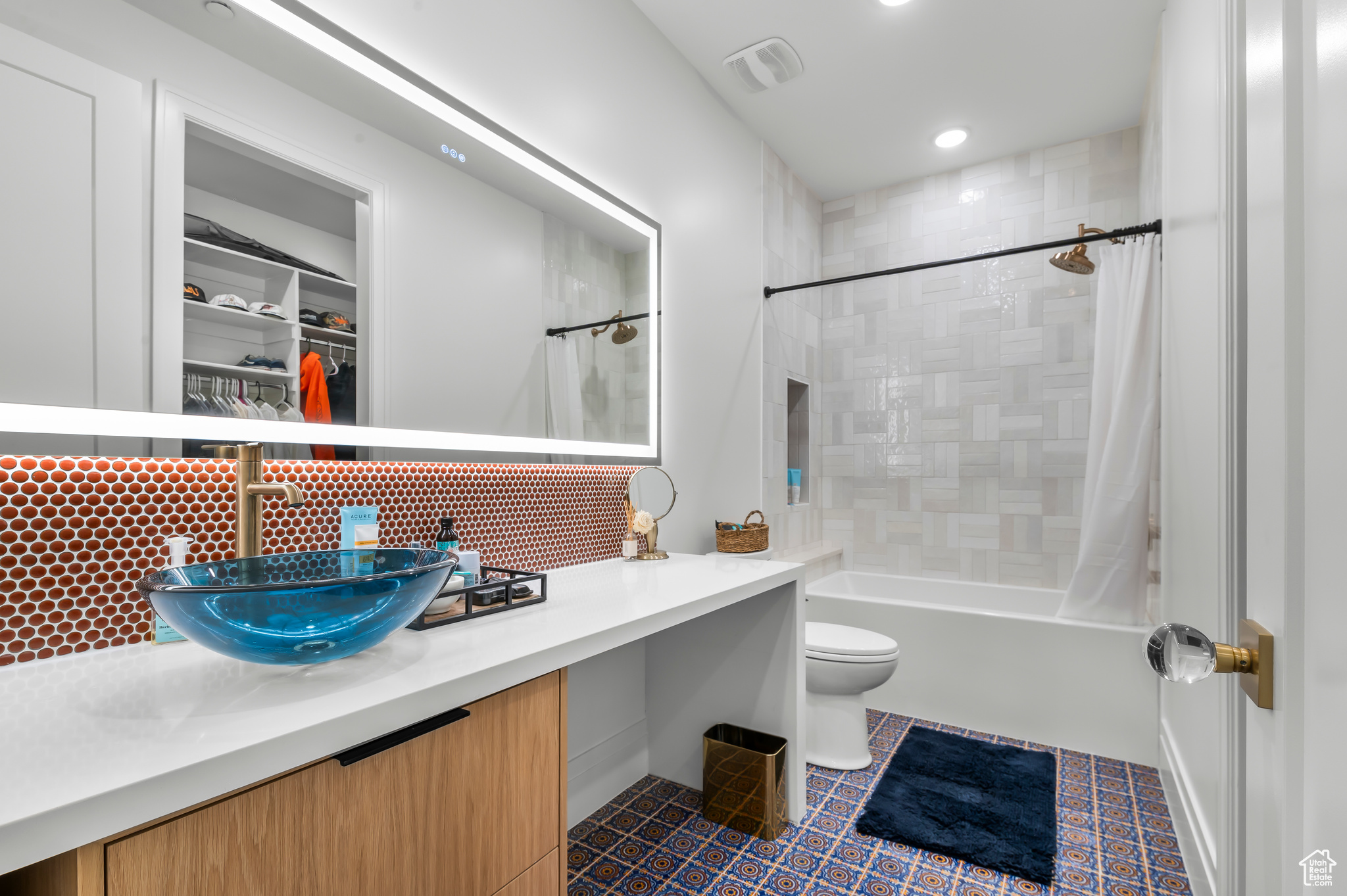 LAMBERT PARK ESTATES - Residential