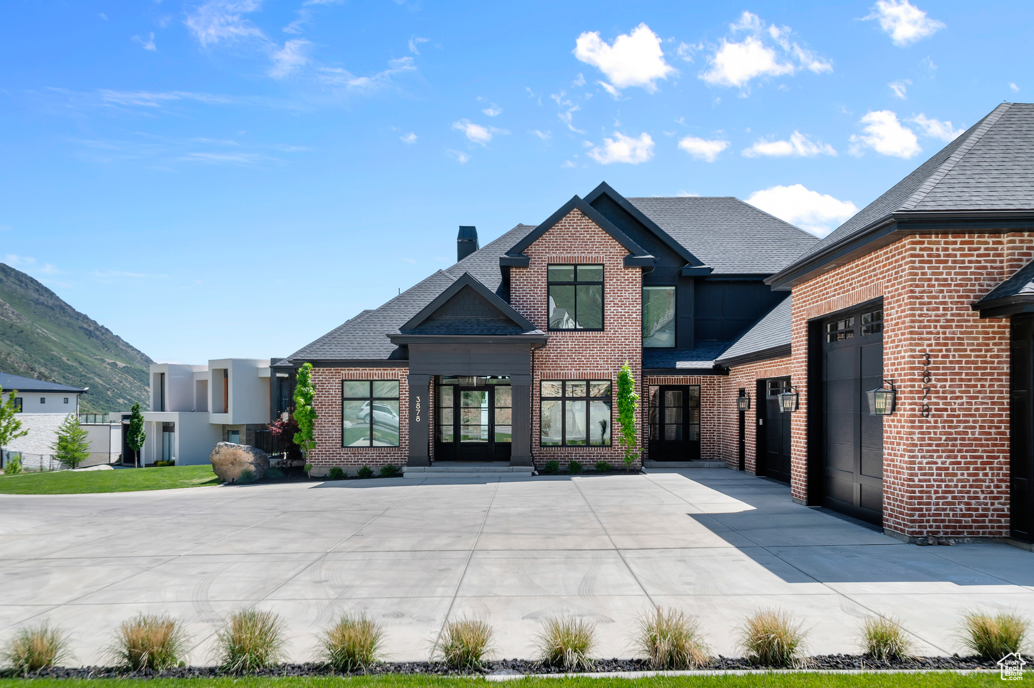 LAMBERT PARK ESTATES - Residential