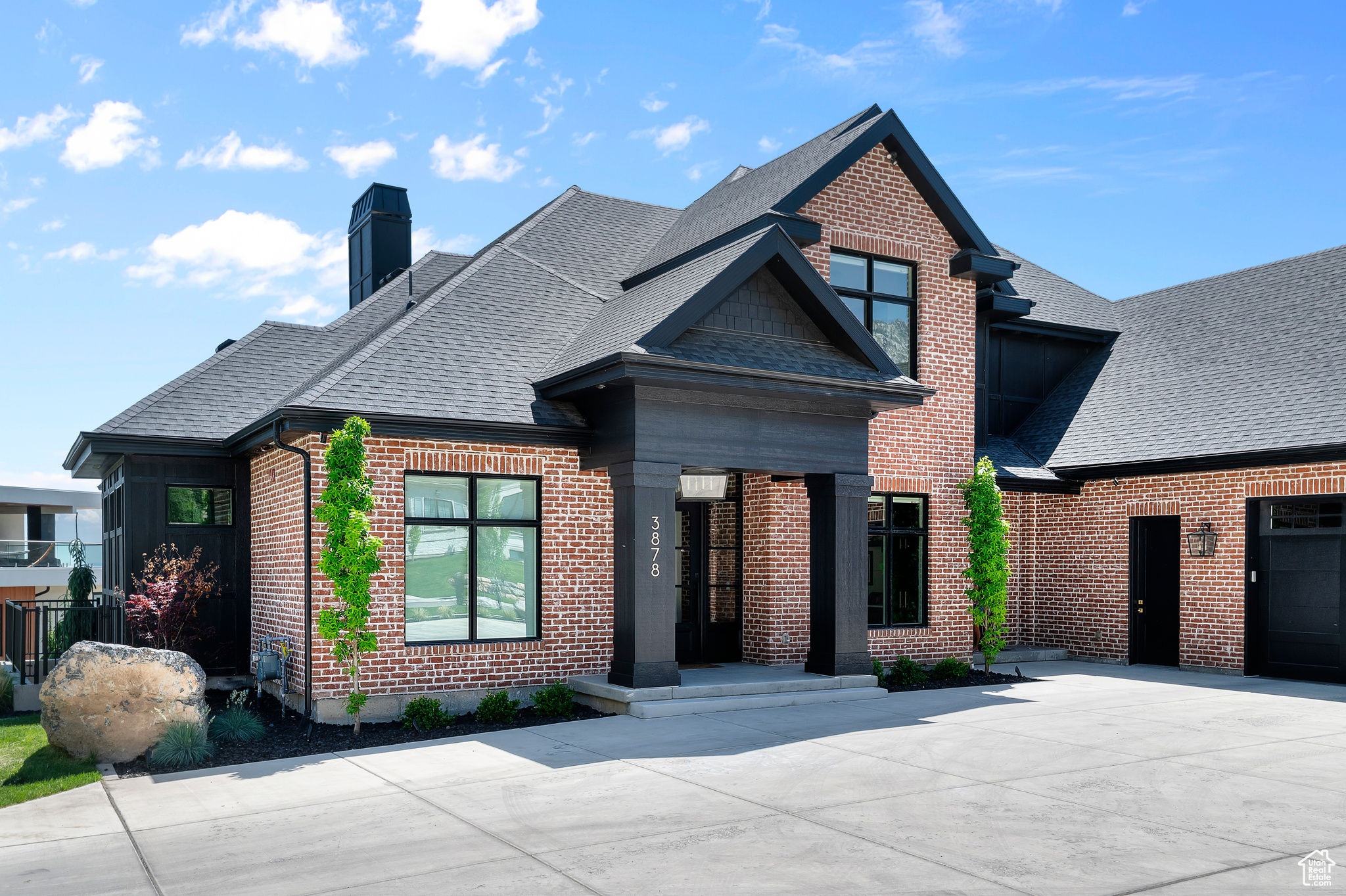 LAMBERT PARK ESTATES - Residential