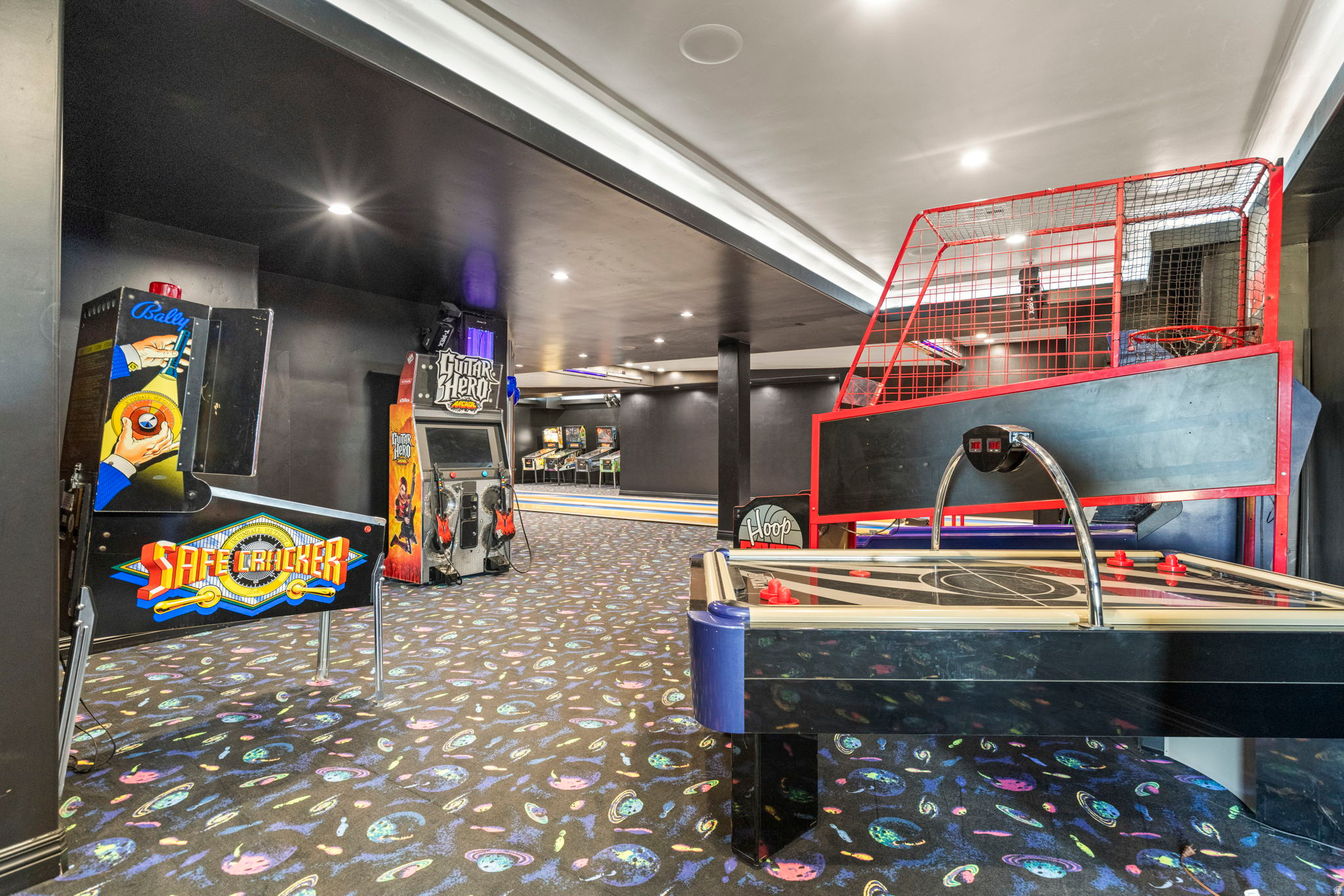 WESTGATE HILLS PH 1 - Residential