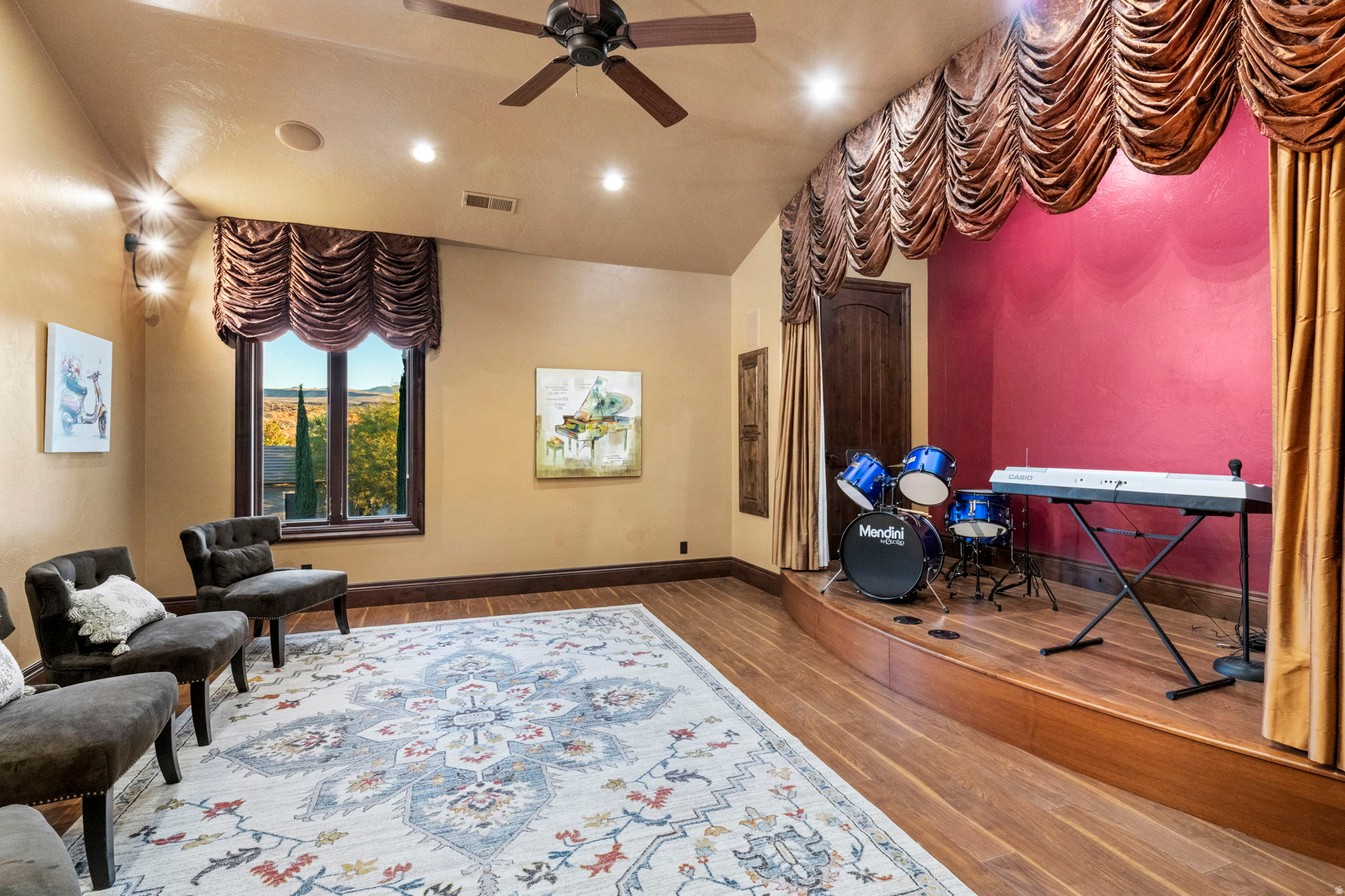 WESTGATE HILLS PH 1 - Residential