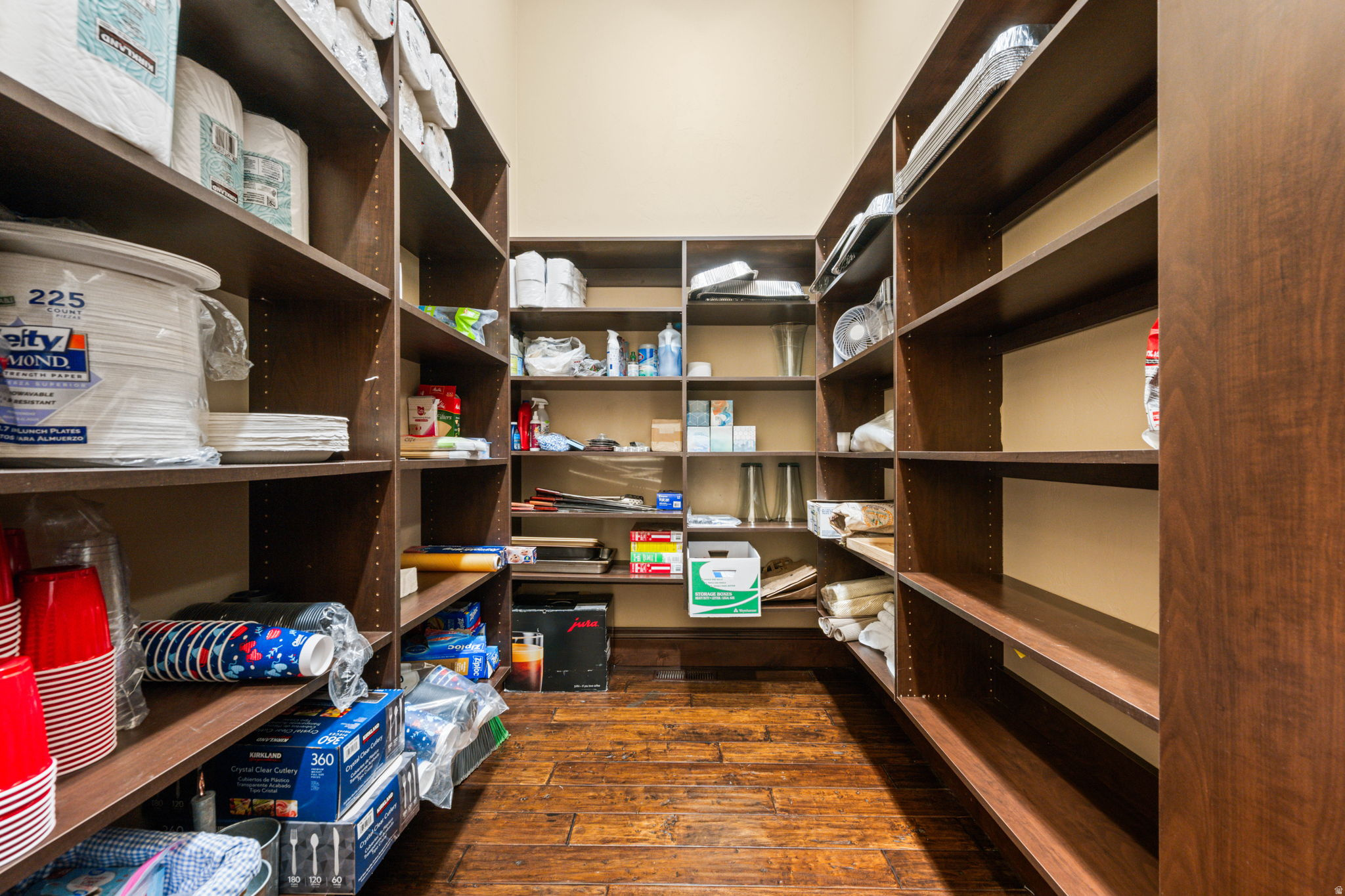 WESTGATE HILLS PH 1 - Residential