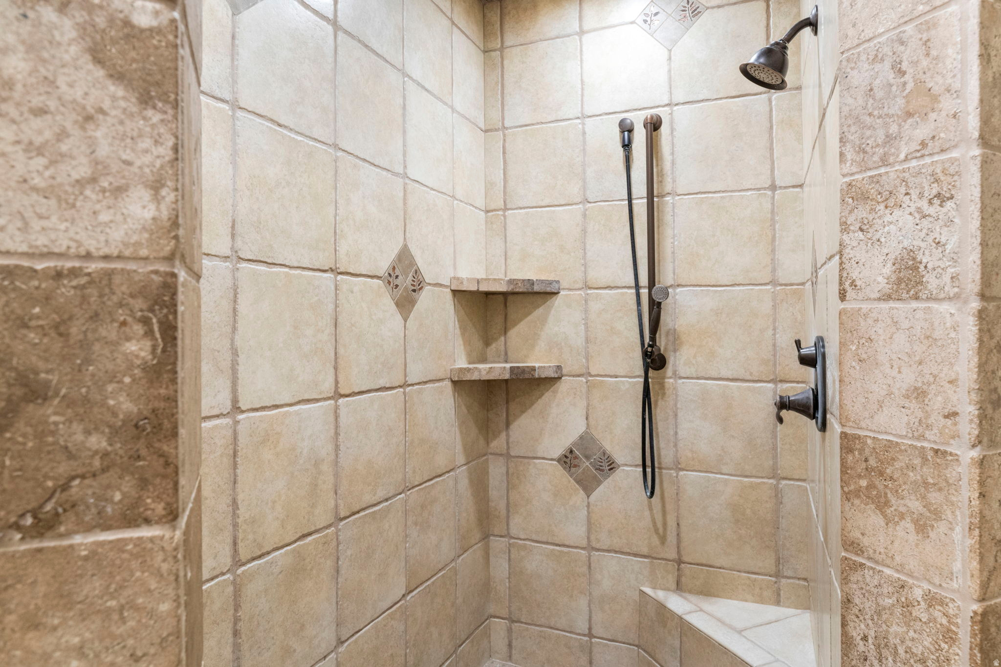 WESTGATE HILLS PH 1 - Residential