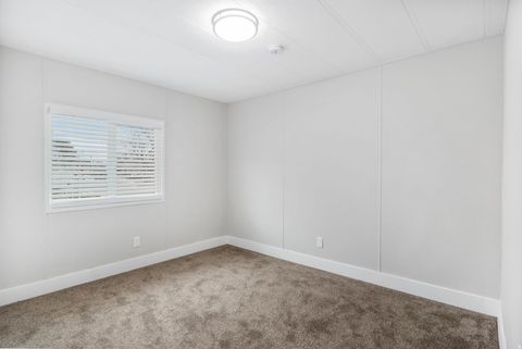 Tiny photo for 562 LANCELOT DR #60, North Salt Lake, UT 84054 (MLS # 2137057)