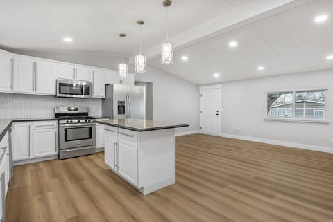 Tiny photo for 562 LANCELOT DR #60, North Salt Lake, UT 84054 (MLS # 2137057)