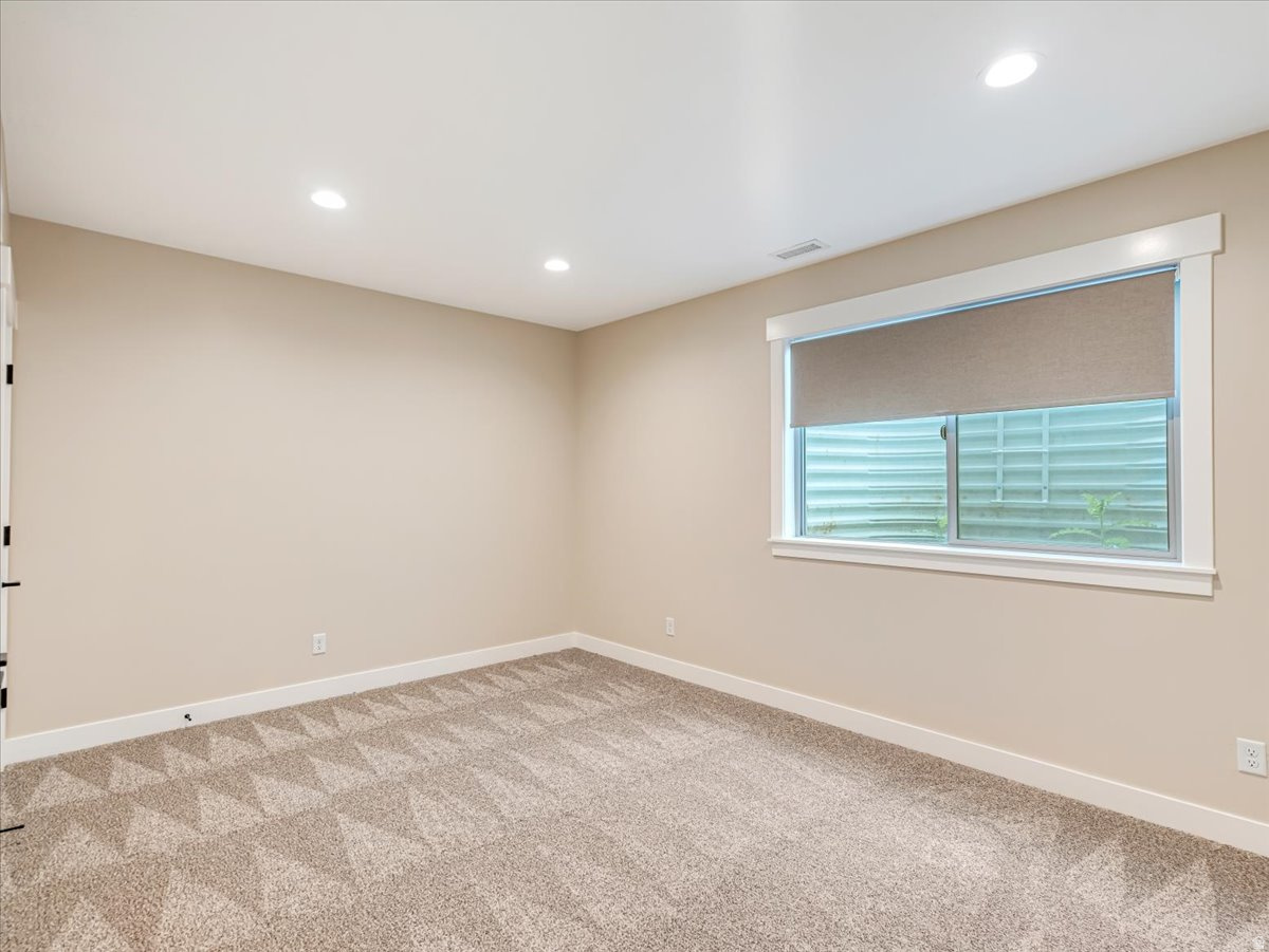 ARRIVAL - Residential