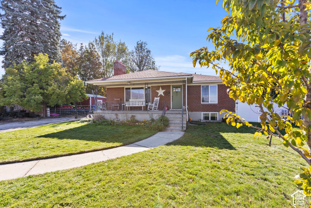 Photo of 387 W 2600 S, Bountiful, UT 84010 (MLS # 2193831)