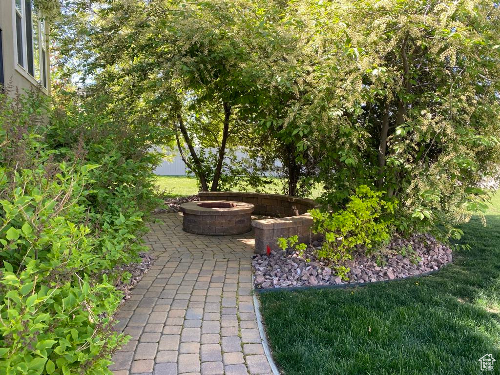 1564 S Seabiscuit Dr, Kaysville, Utah image 32