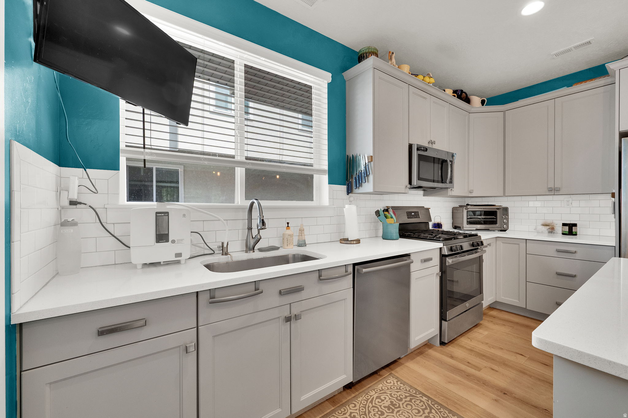 OLDE TOWNE CENTRE - Residential