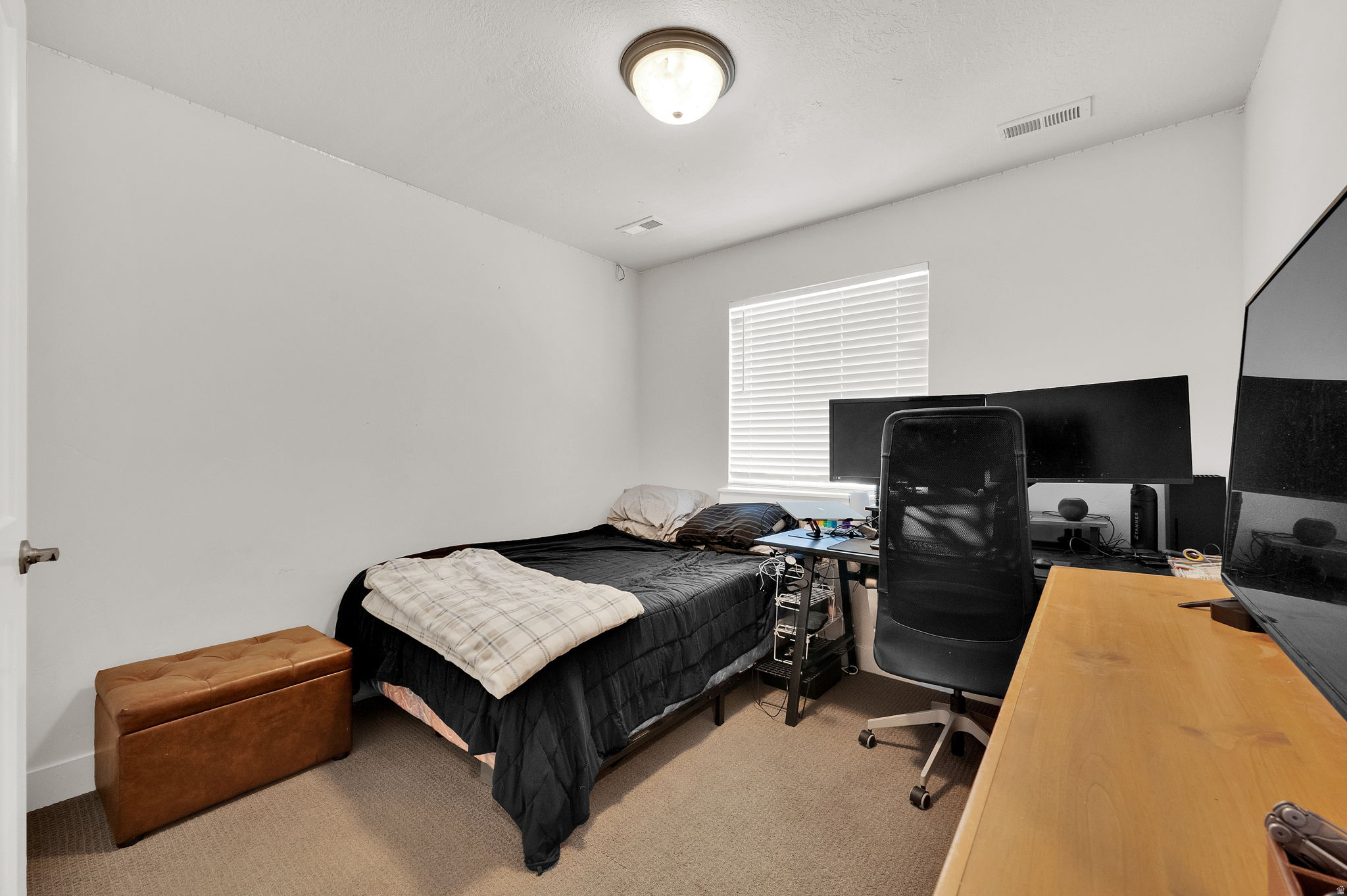 OLDE TOWNE CENTRE - Residential