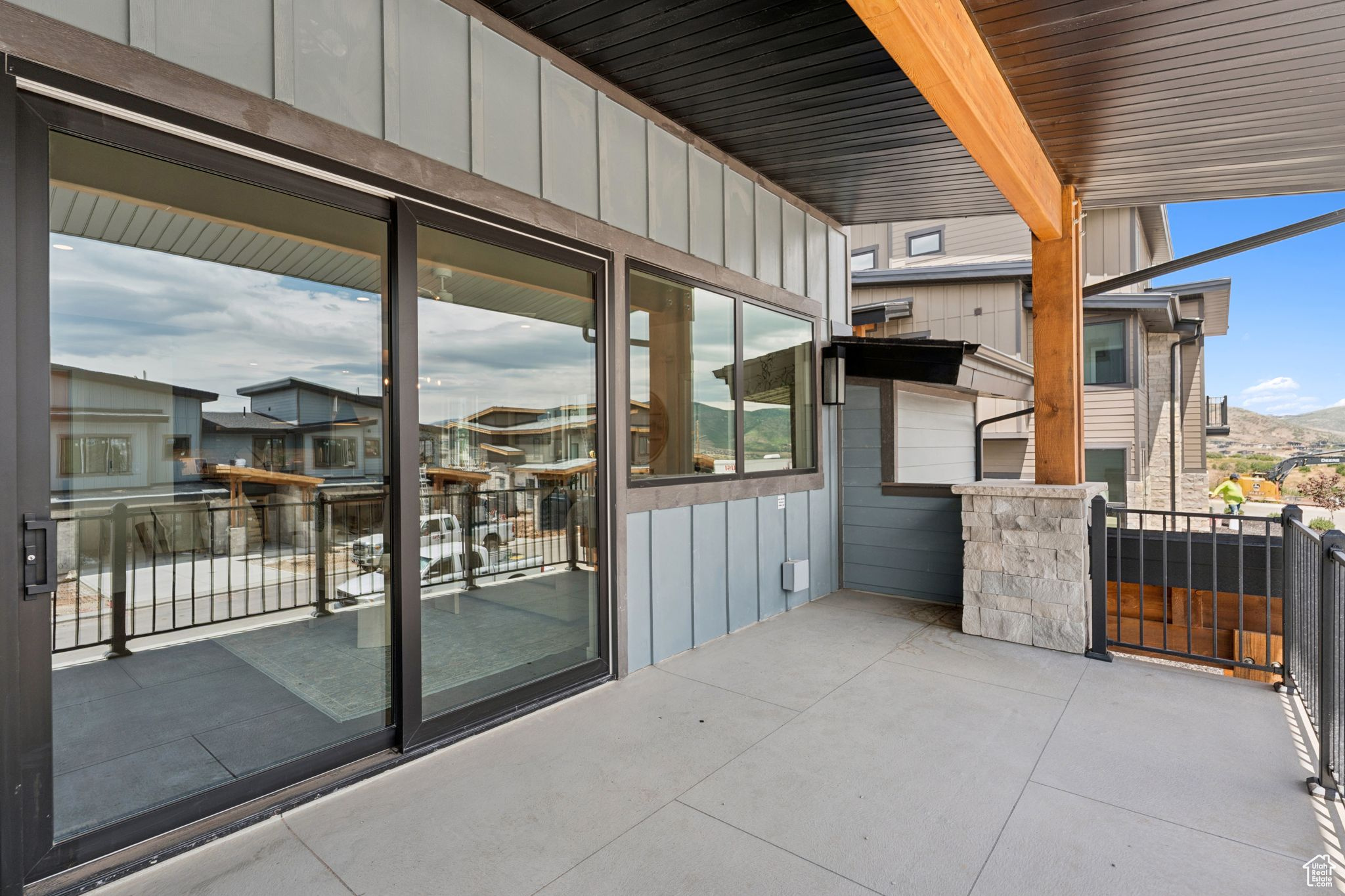 Heber City, Utah 84032, United States, 5 Bedrooms Bedrooms, ,5 BathroomsBathrooms,Residential,Active,110960