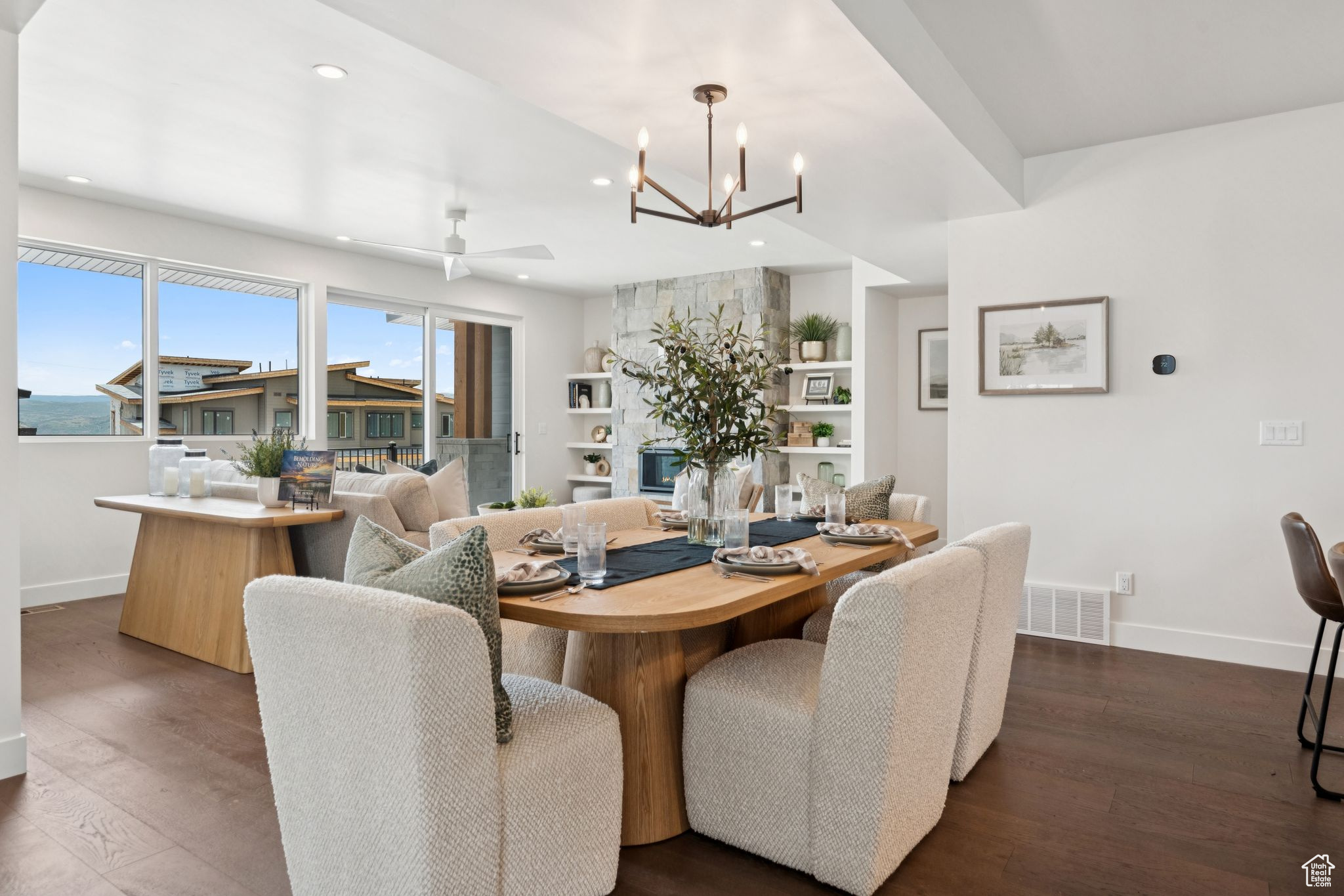 Heber City, Utah 84032, United States, 5 Bedrooms Bedrooms, ,5 BathroomsBathrooms,Residential,Active,110960