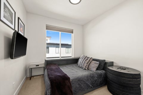 Tiny photo for 4934 S BEVERLY CT E, Holladay, UT 84117 (MLS # 2184572)
