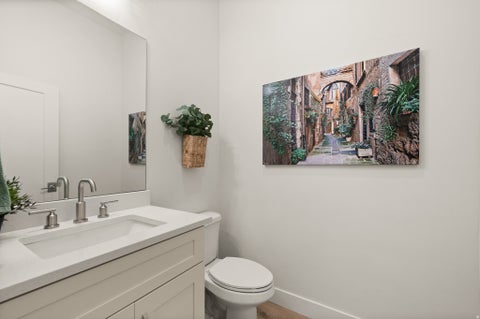 Tiny photo for 4934 S BEVERLY CT E, Holladay, UT 84117 (MLS # 2184572)