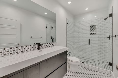 Tiny photo for 1892 N FROST DR, Farmington, UT 84025 (MLS # 2143541)