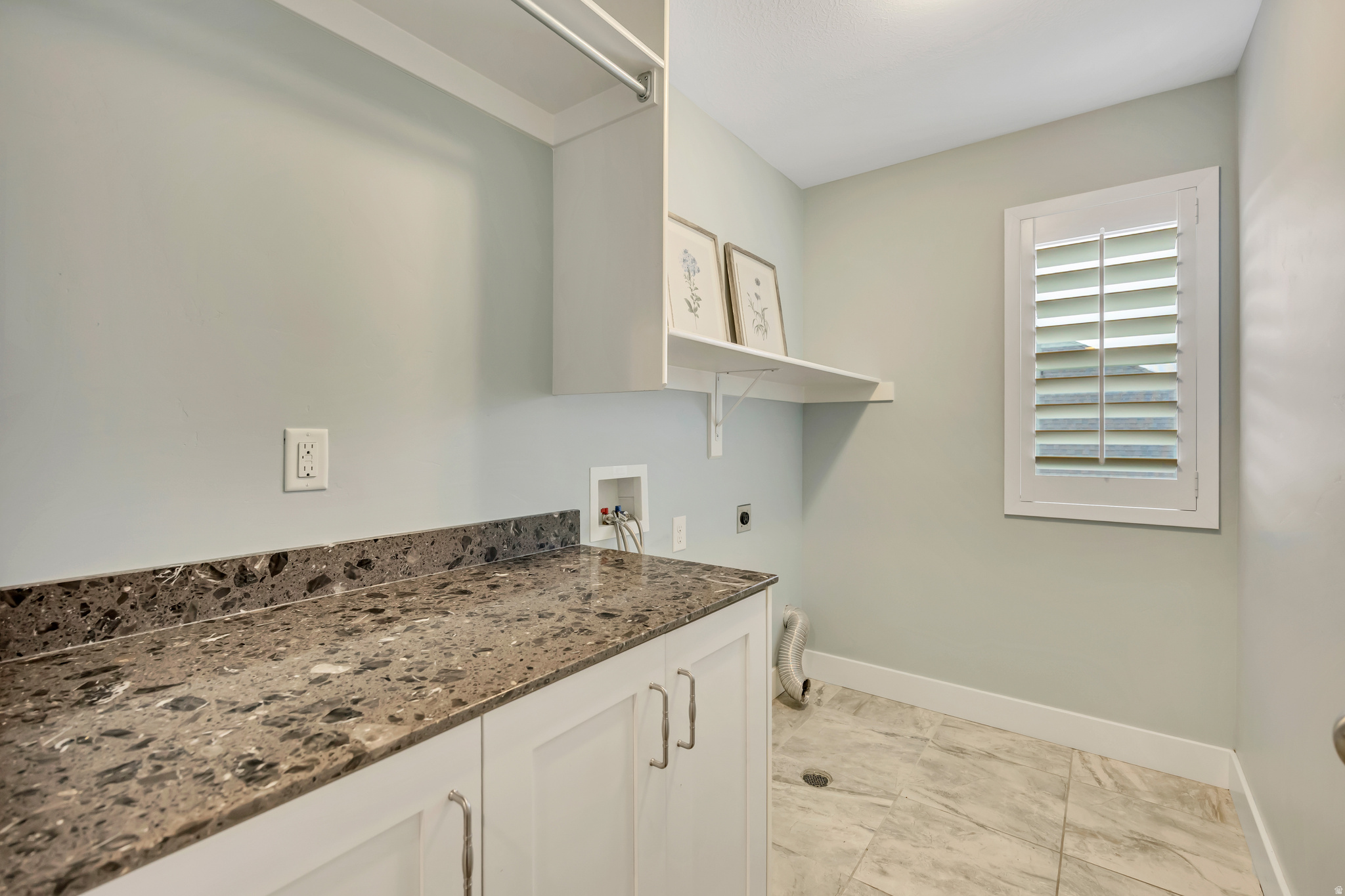 FARMINGTON HOLLOW106 - Residential