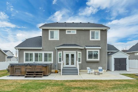 Tiny photo for 1892 N FROST DR, Farmington, UT 84025 (MLS # 2143541)