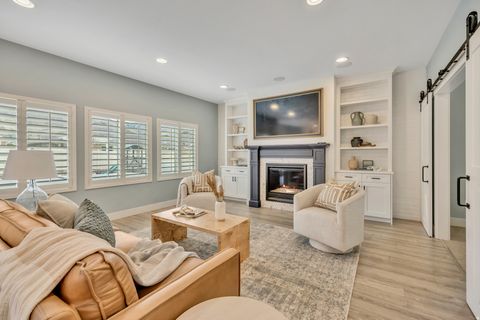 Tiny photo for 1892 N FROST DR, Farmington, UT 84025 (MLS # 2143541)