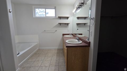 Tiny photo for 1767 W COUNTRY BEND RD N, Farmington, UT 84025 (MLS # 2118762)