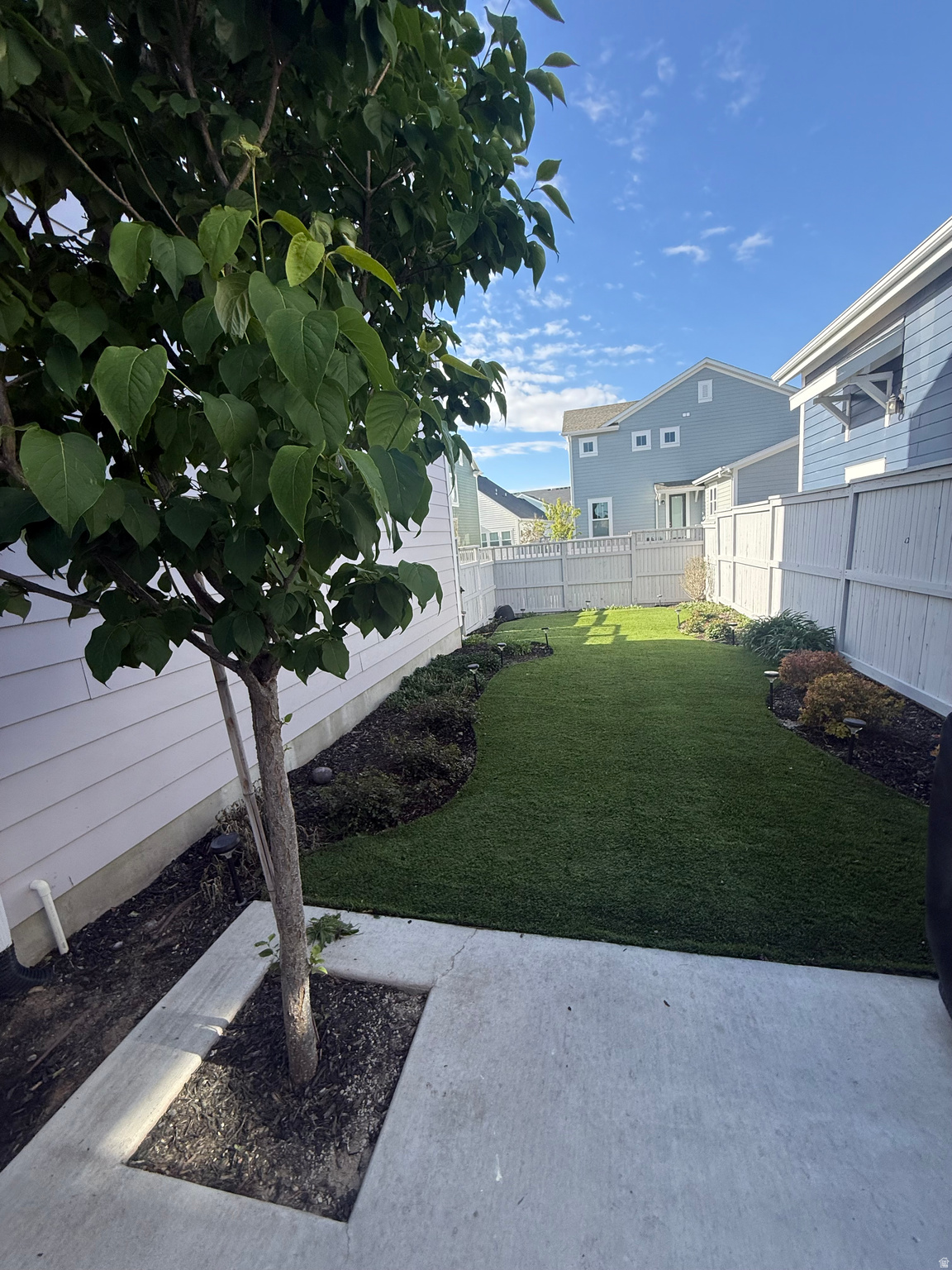 DAYBREAK - Residential