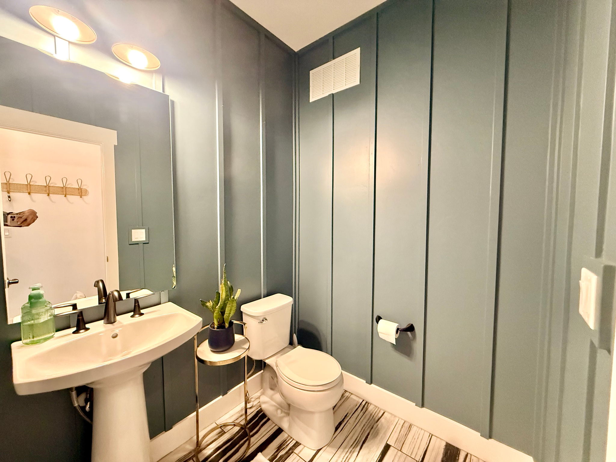 DAYBREAK - Residential