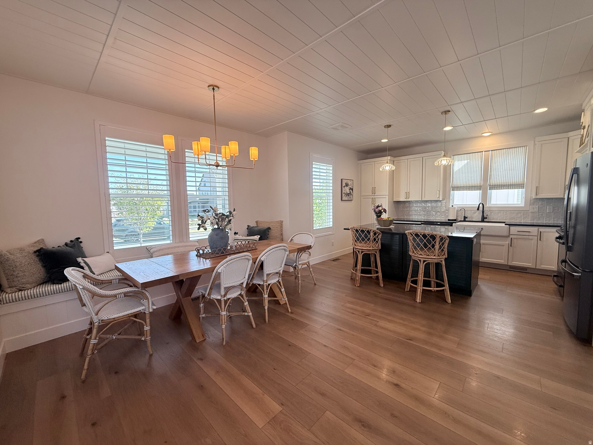 DAYBREAK - Residential