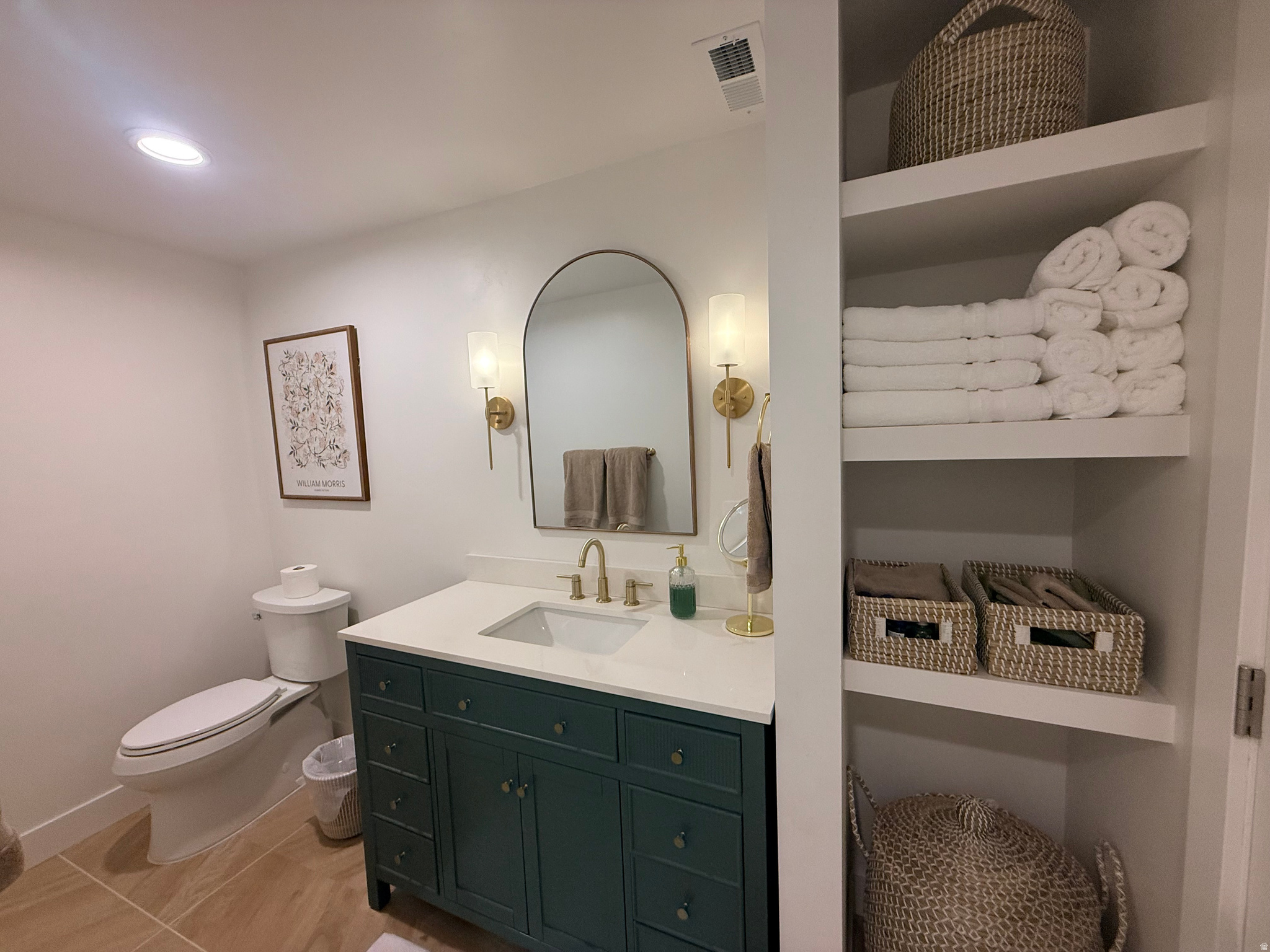 DAYBREAK - Residential