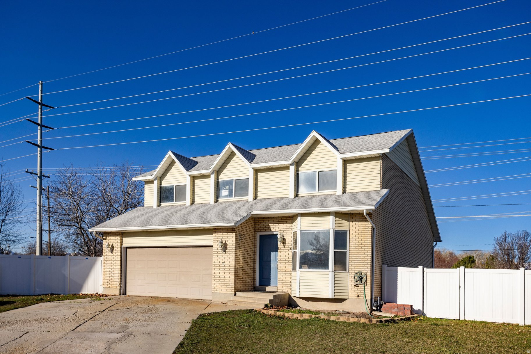 THOMAS ESTATES #4 - Residential