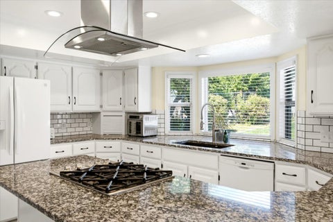 Tiny photo for 1388 N HILLSBORO DR, Layton, UT 84040 (MLS # 2173764)