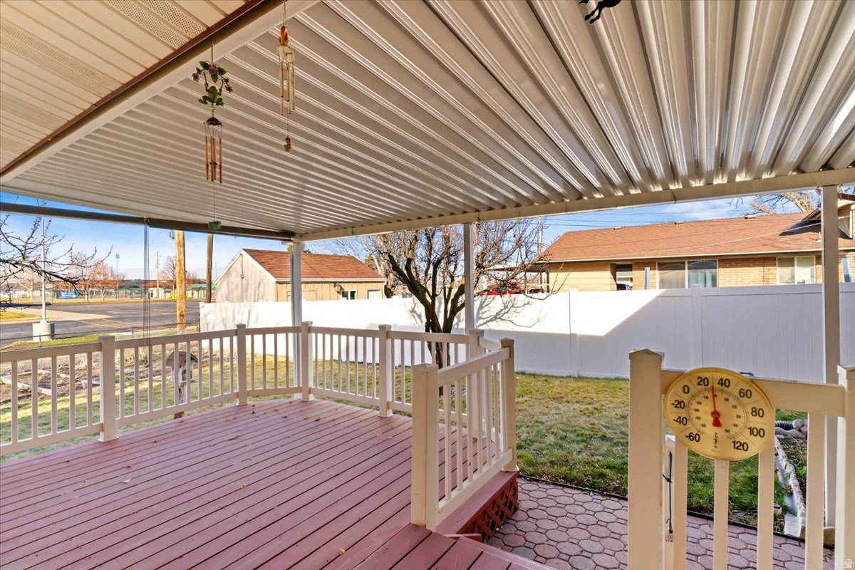 CAROLE HEIGHTS - Residential