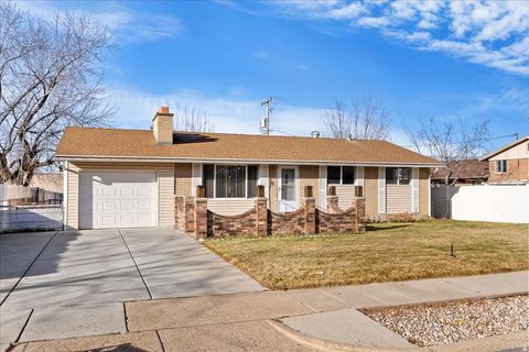 Tiny photo for 5523 S 700 E, South Ogden, UT 84405 (MLS # 2128627)