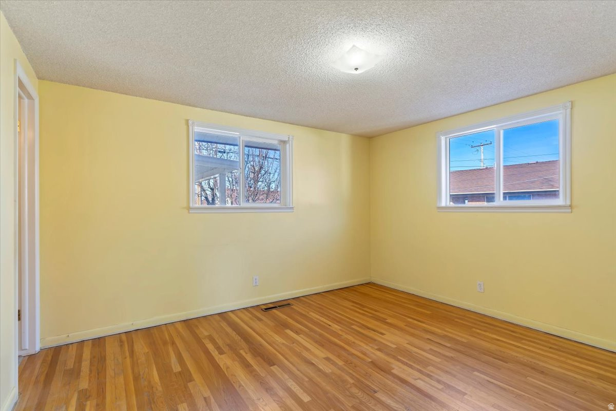 CAROLE HEIGHTS - Residential