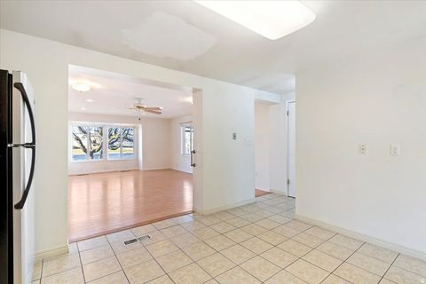 Tiny photo for 5523 S 700 E, South Ogden, UT 84405 (MLS # 2128627)