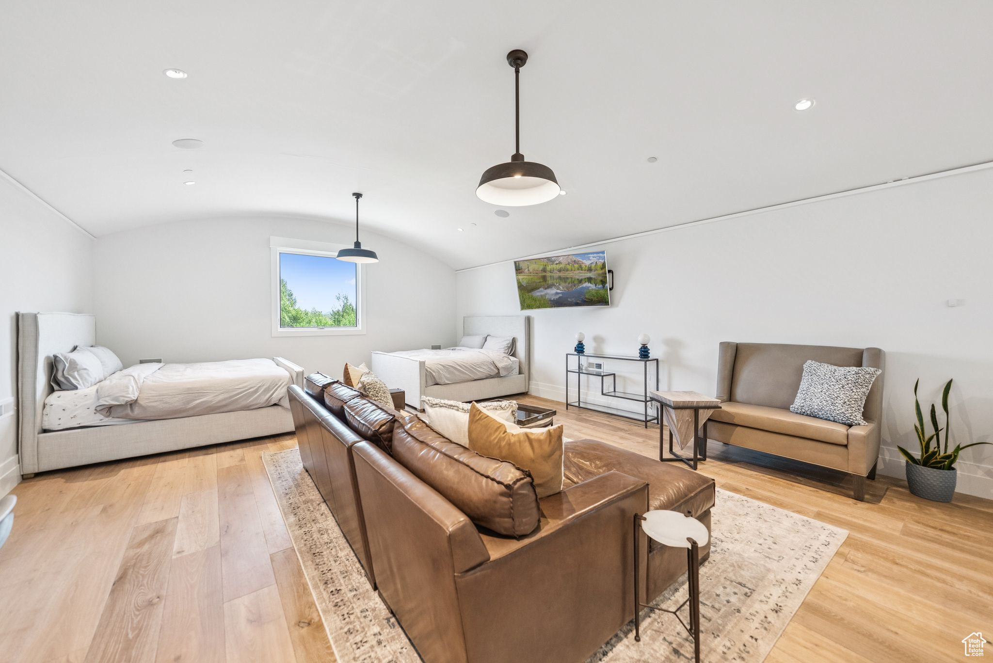 TWO CREEKS RANCH SUBDIVISION - Residential