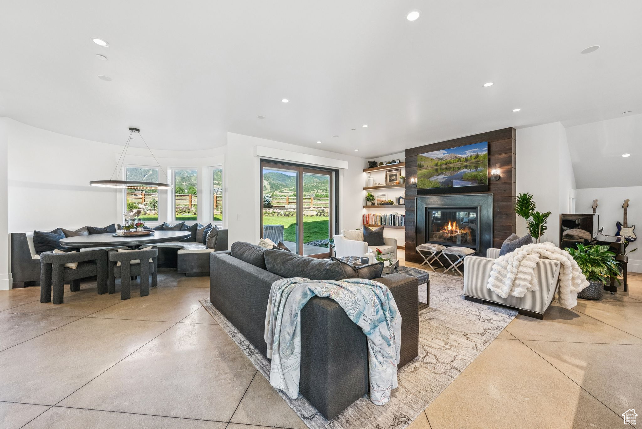 TWO CREEKS RANCH SUBDIVISION - Residential