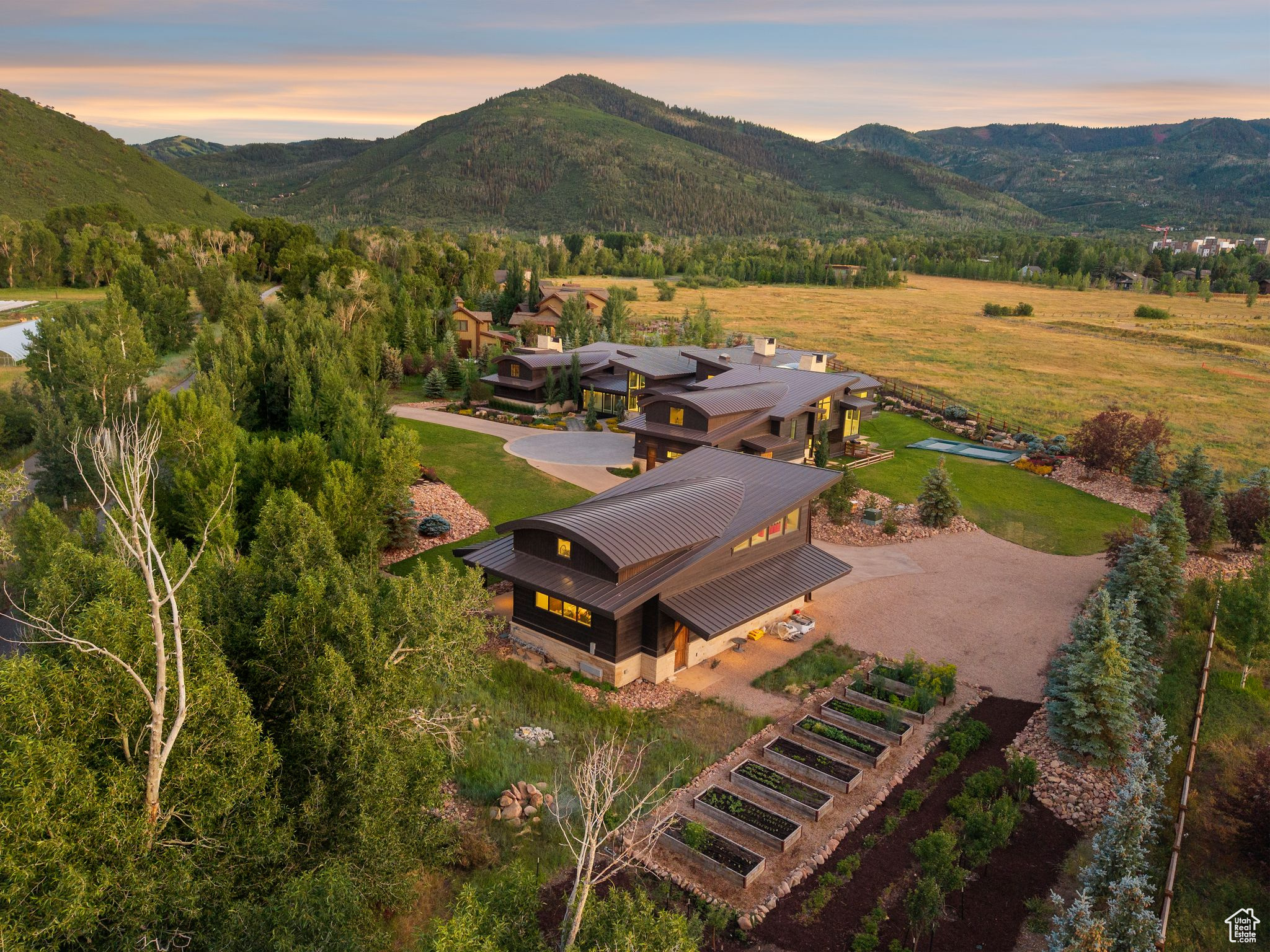 TWO CREEKS RANCH SUBDIVISION - Residential