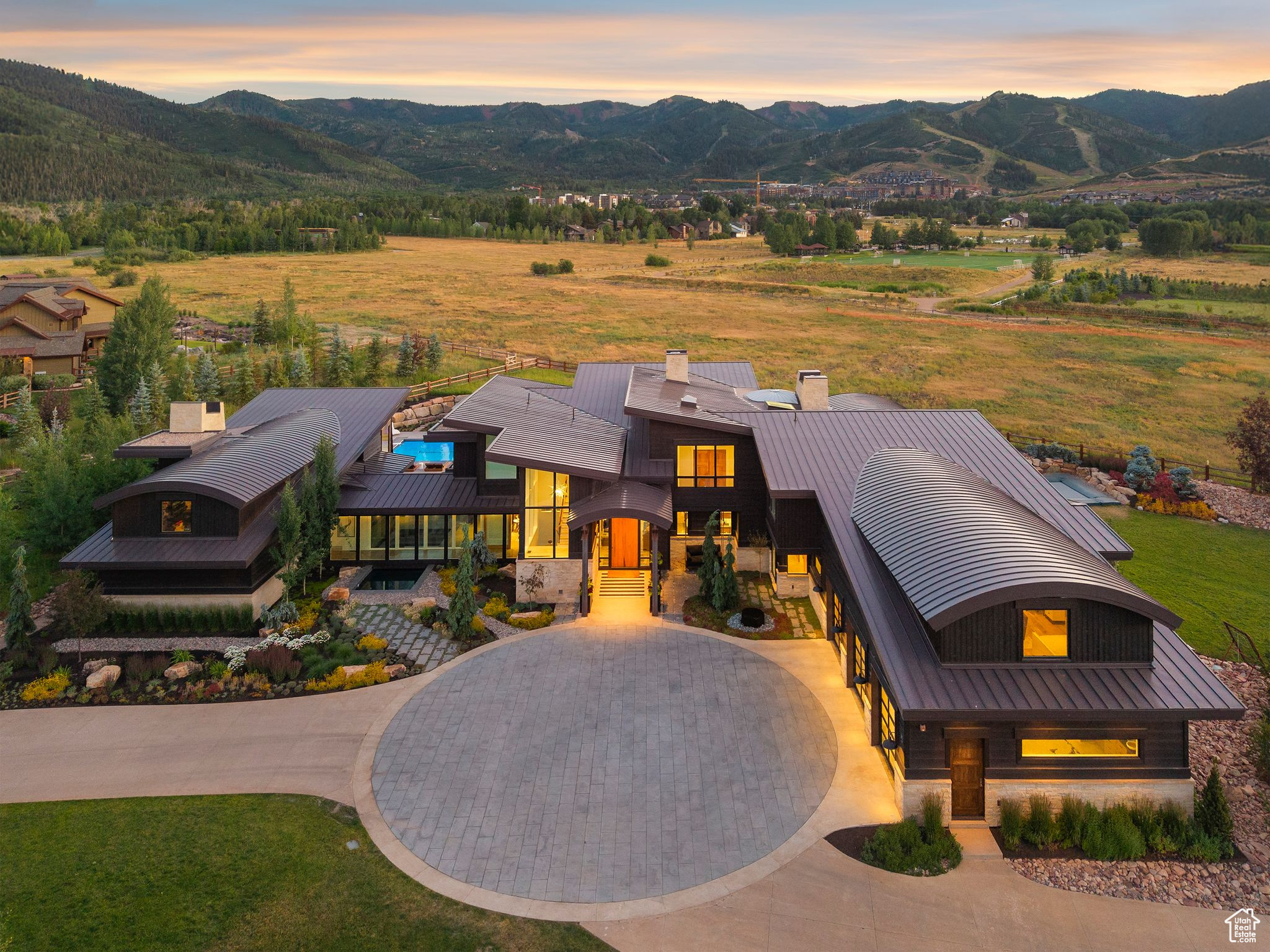 TWO CREEKS RANCH SUBDIVISION - Residential