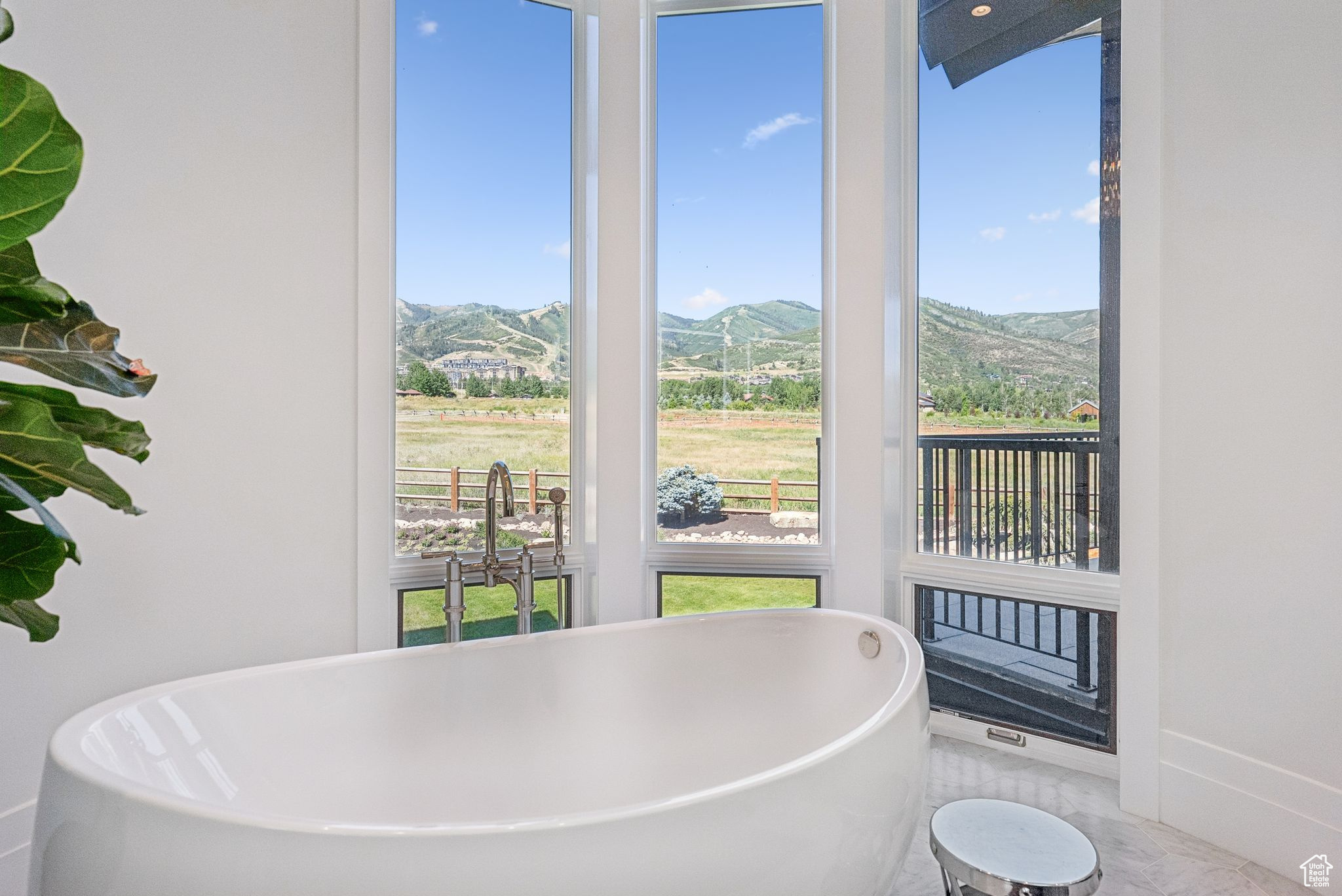TWO CREEKS RANCH SUBDIVISION - Residential