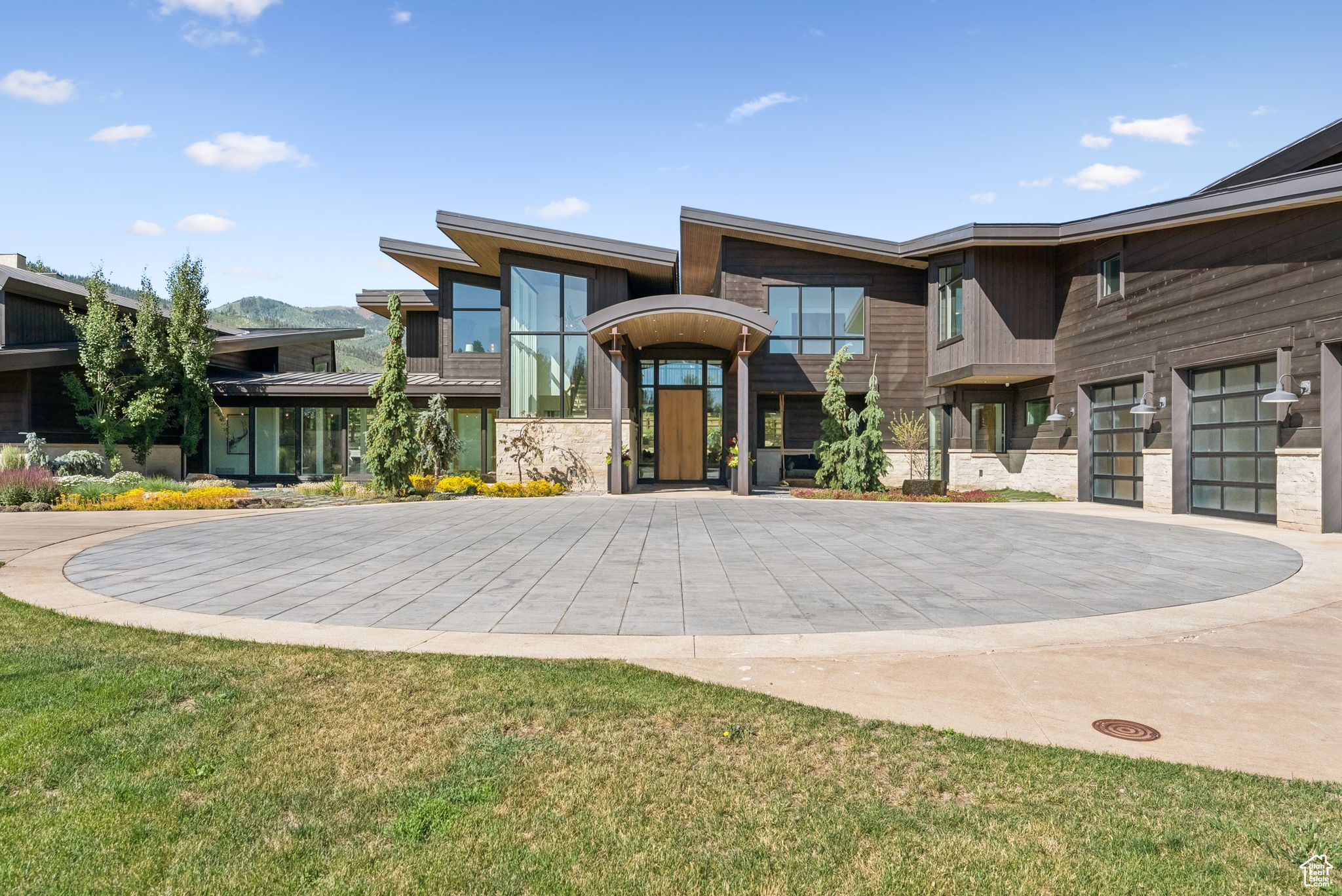 TWO CREEKS RANCH SUBDIVISION - Residential