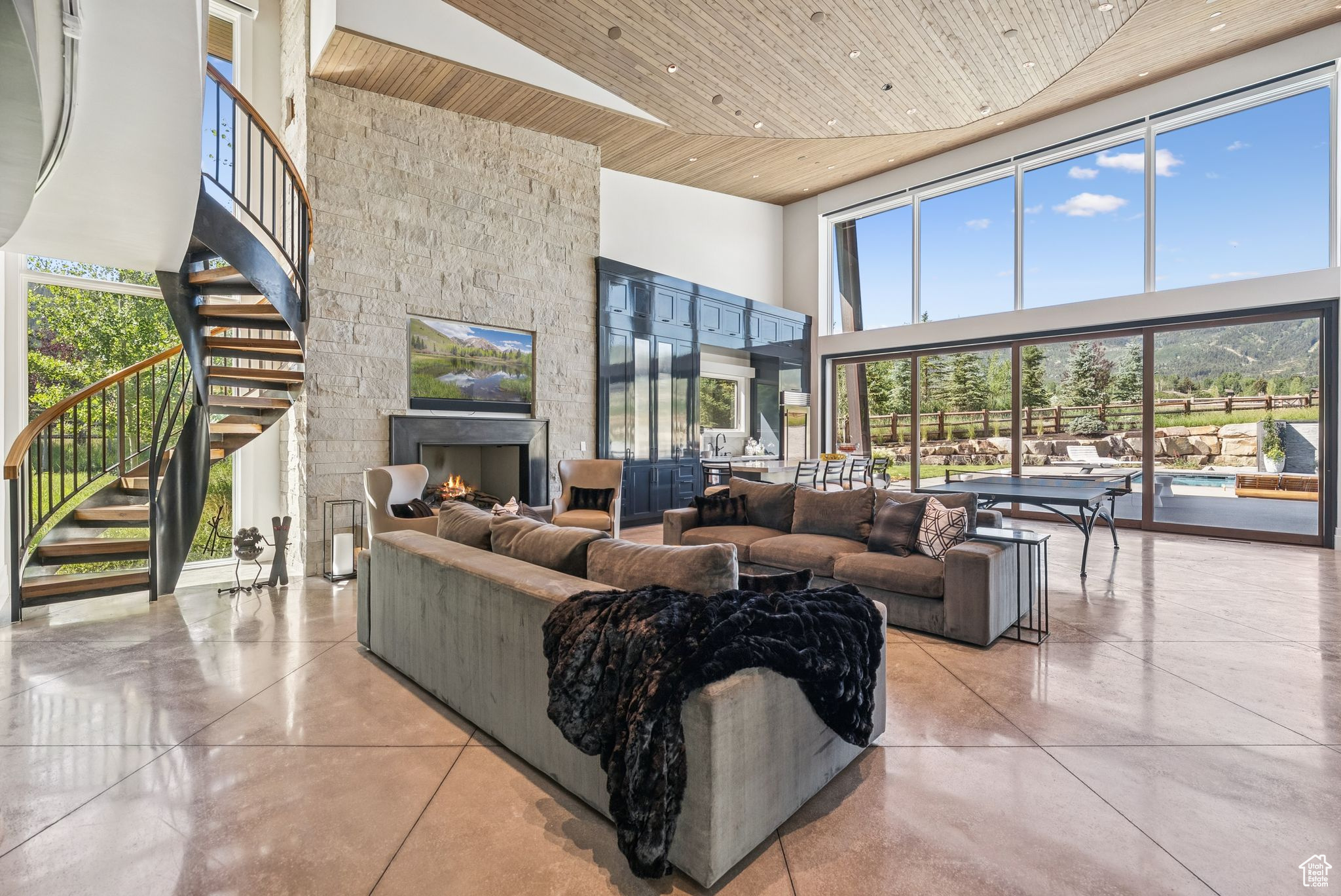 TWO CREEKS RANCH SUBDIVISION - Residential